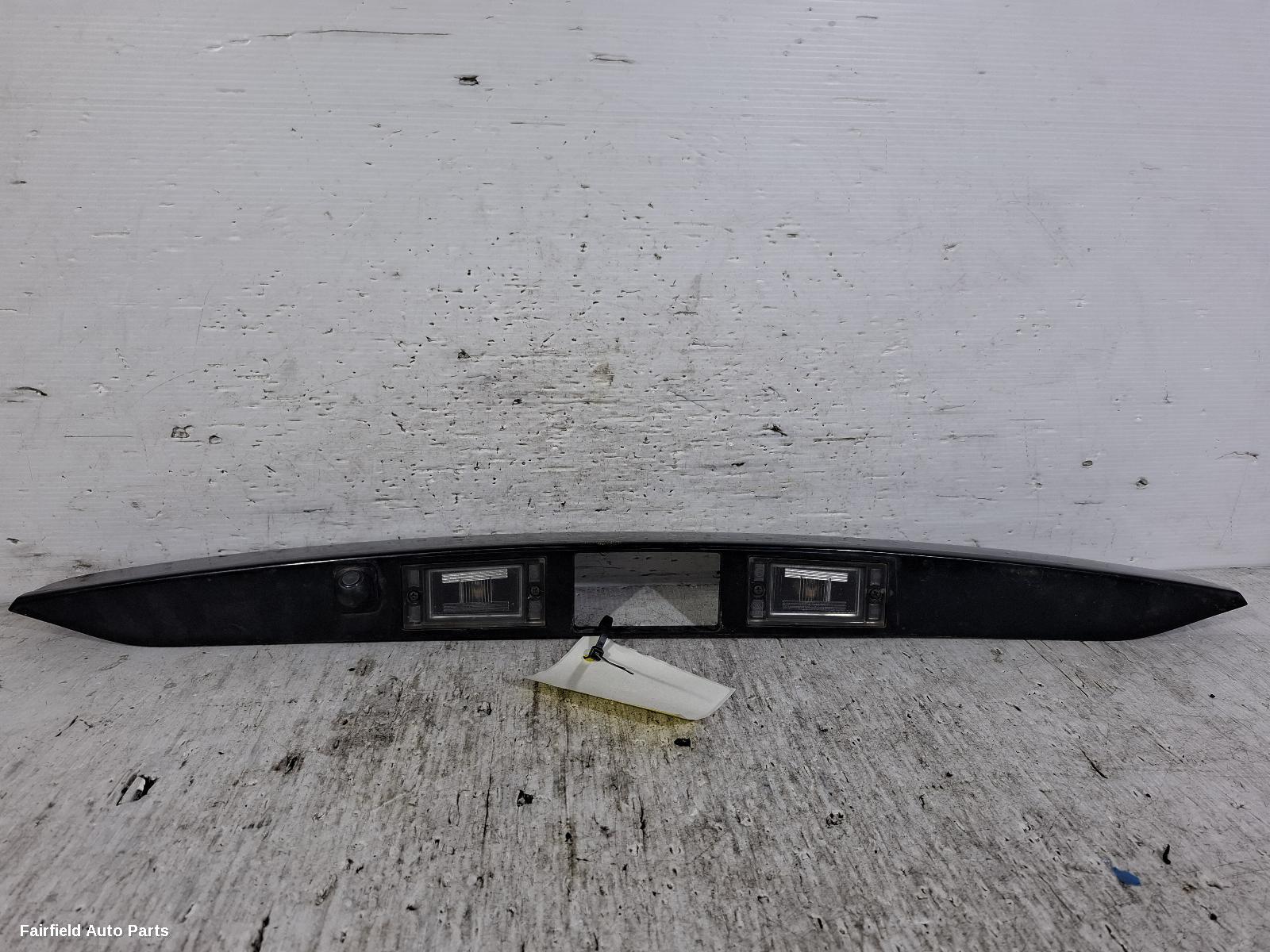 2007-2021 Hyundai Iload/imax Rear Garnish