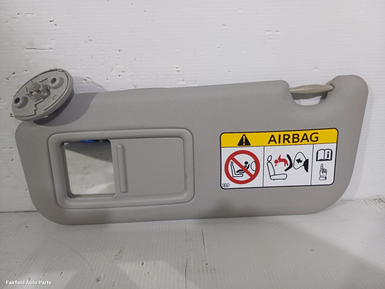 2016-2019 Toyota Corolla Sunvisor