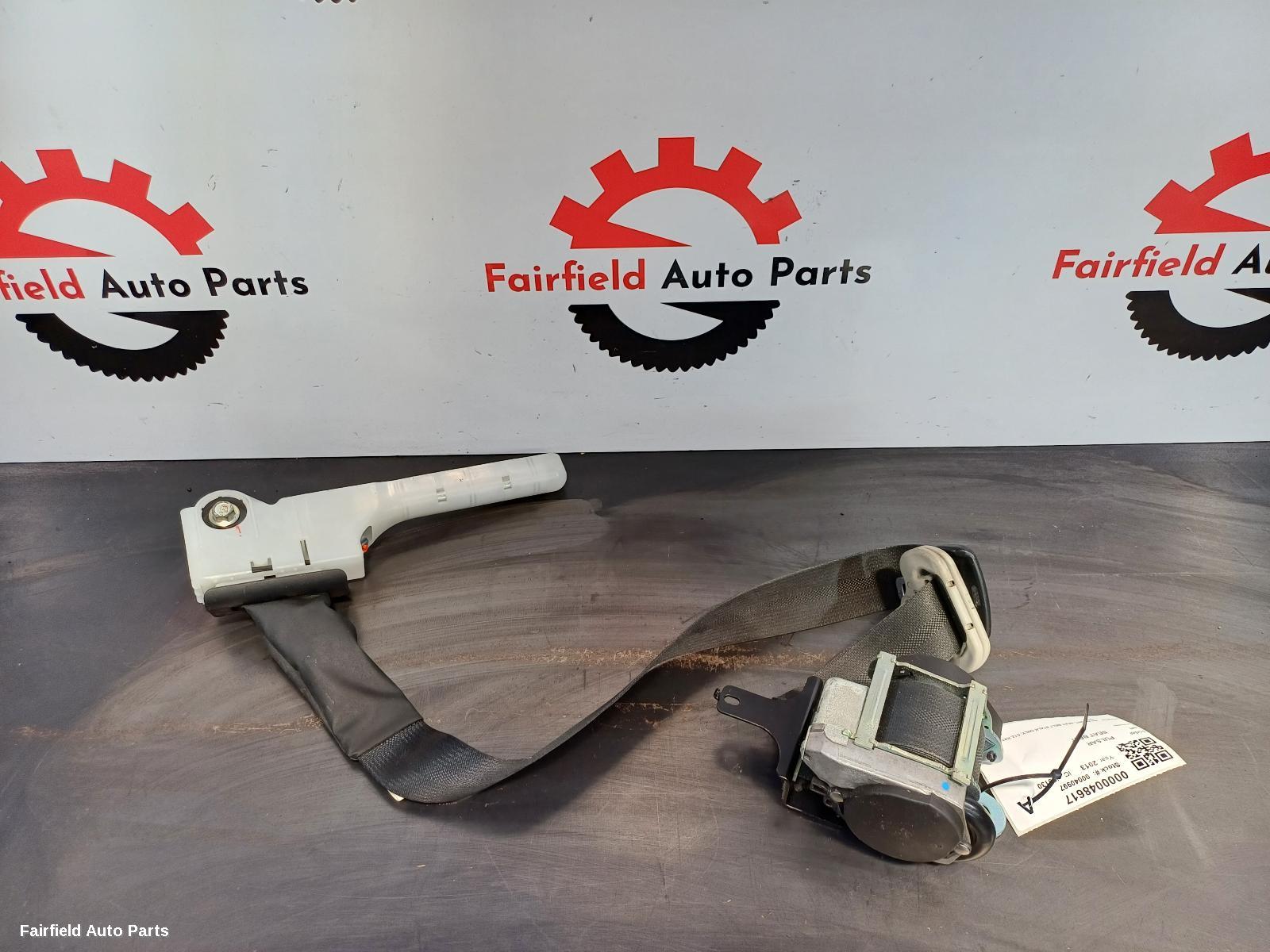 2013-2016 Nissan Pulsar Seatbelt Stalk