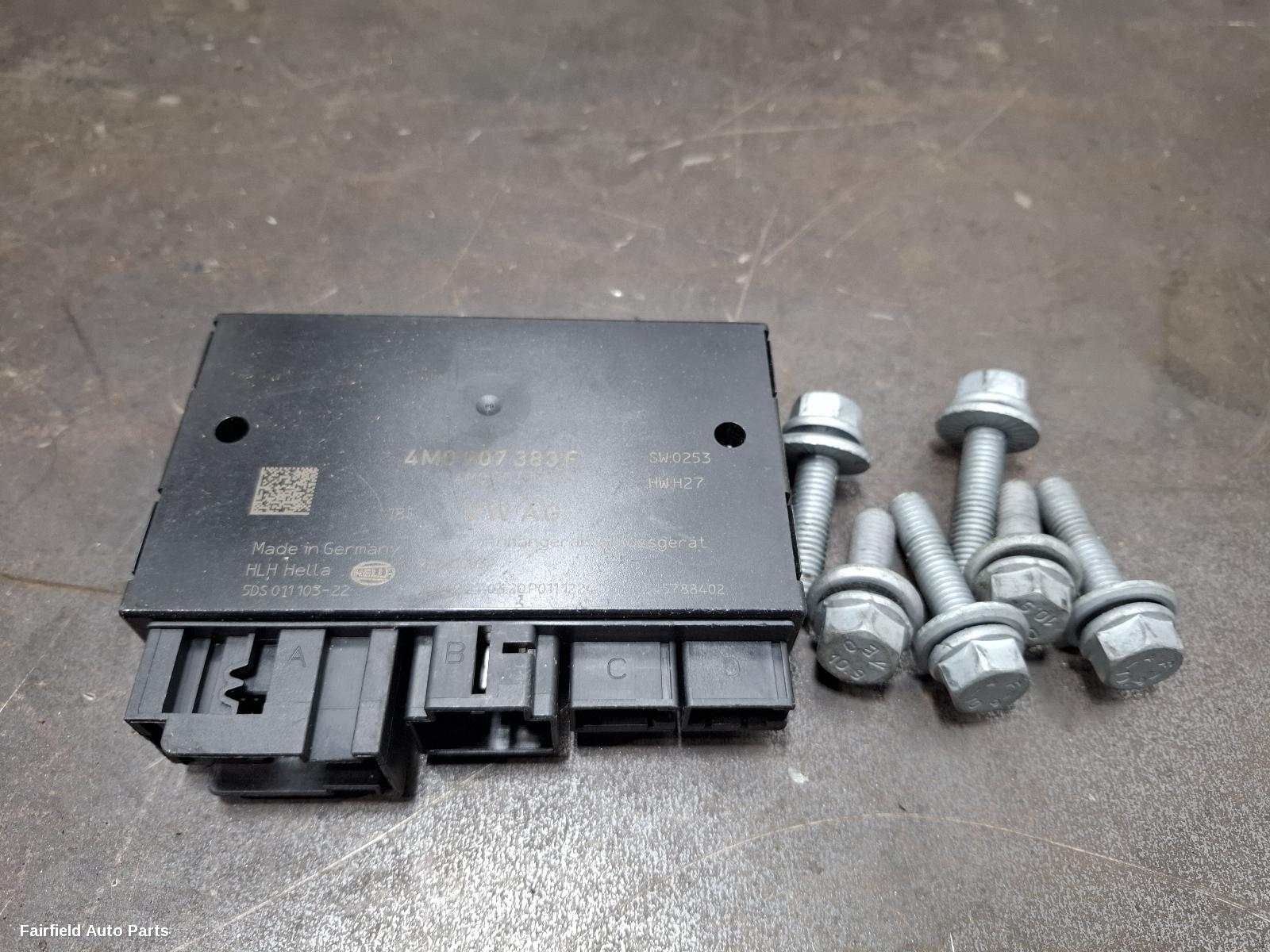 2017-2025 Audi Q5 Towbar