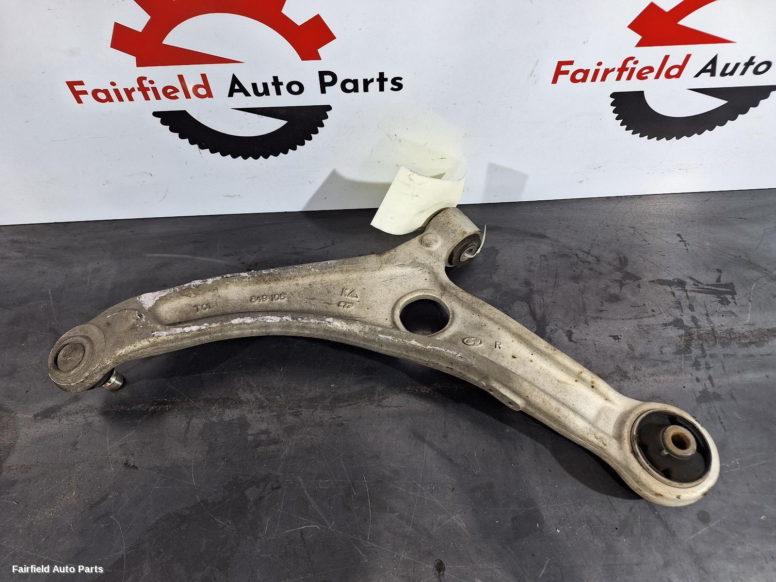 2015-2019 Hyundai I40 Right Front Lower Control Arm