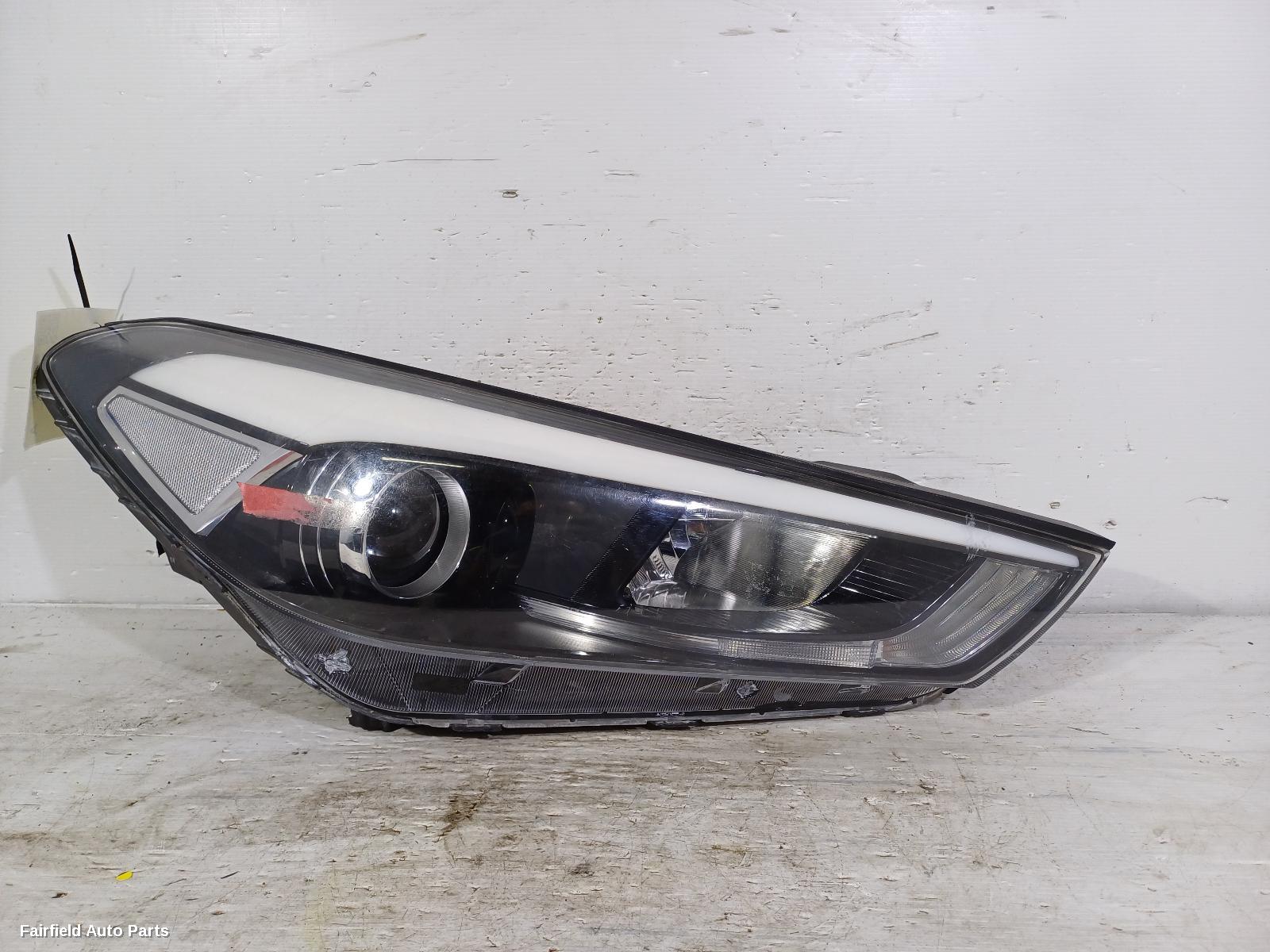 2015-2018 Hyundai Tucson Right Headlamp