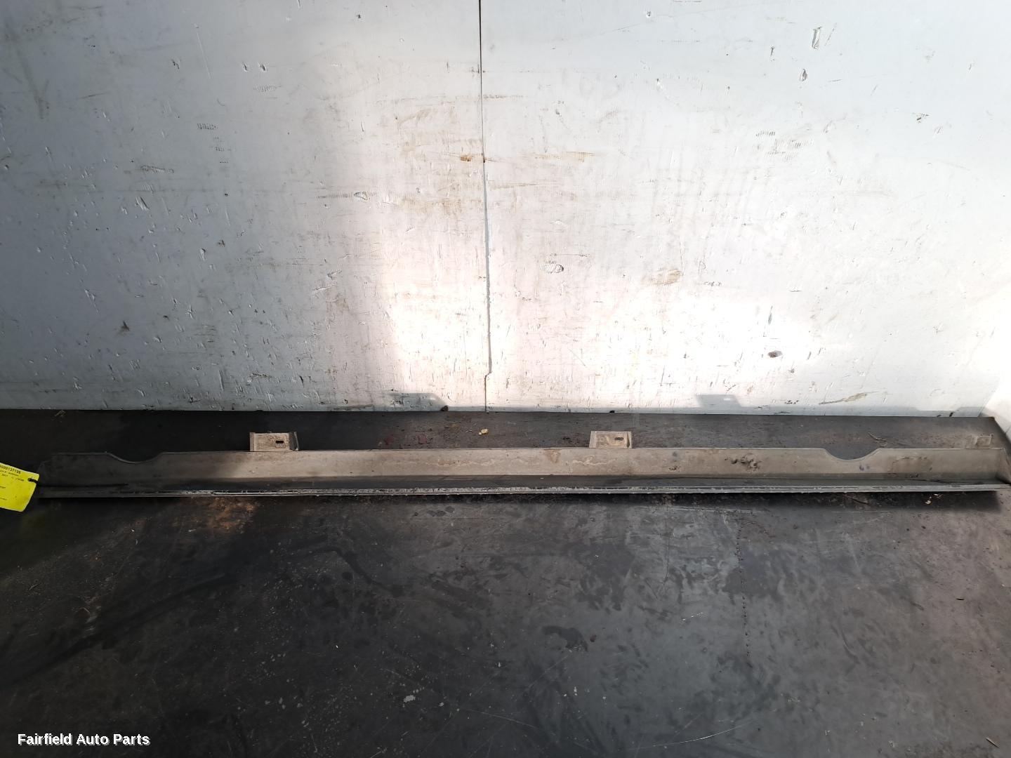 2012-2020 Volkswagen Golf Side Step Skirt