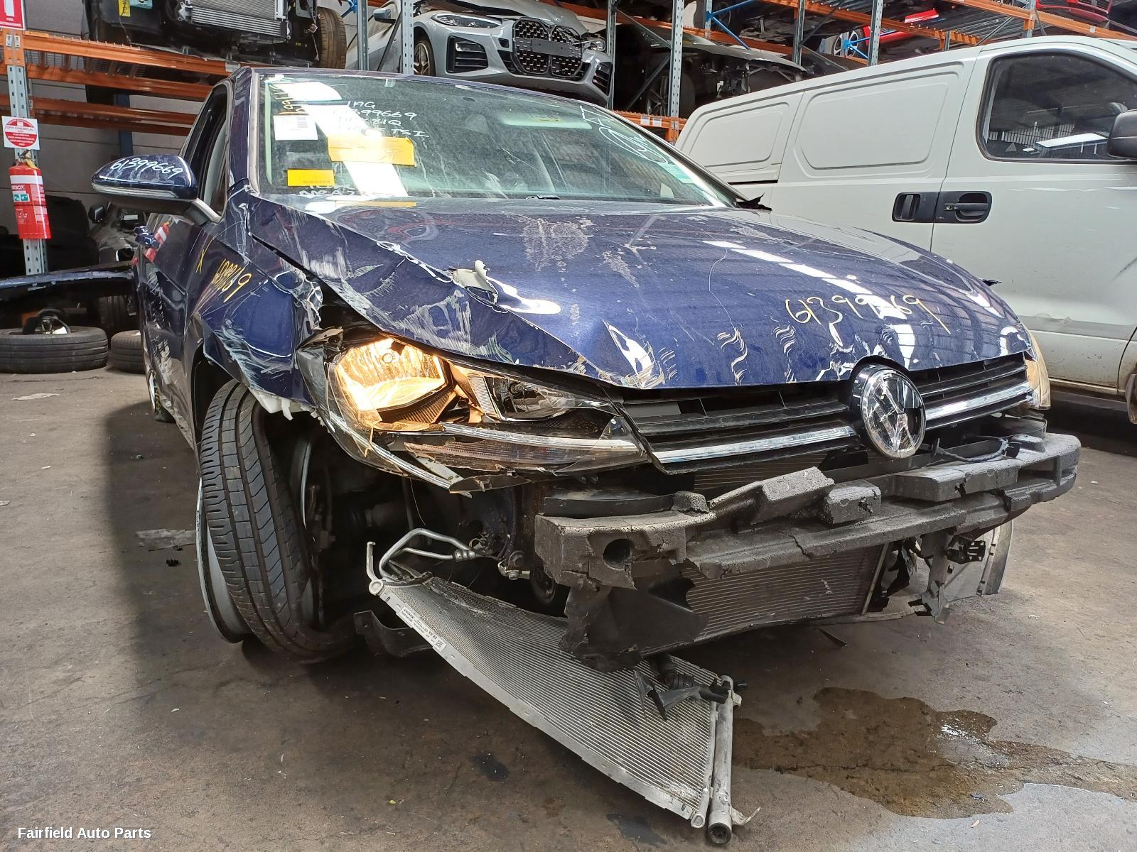 2012-2020 Volkswagen Golf Overflow Bottle