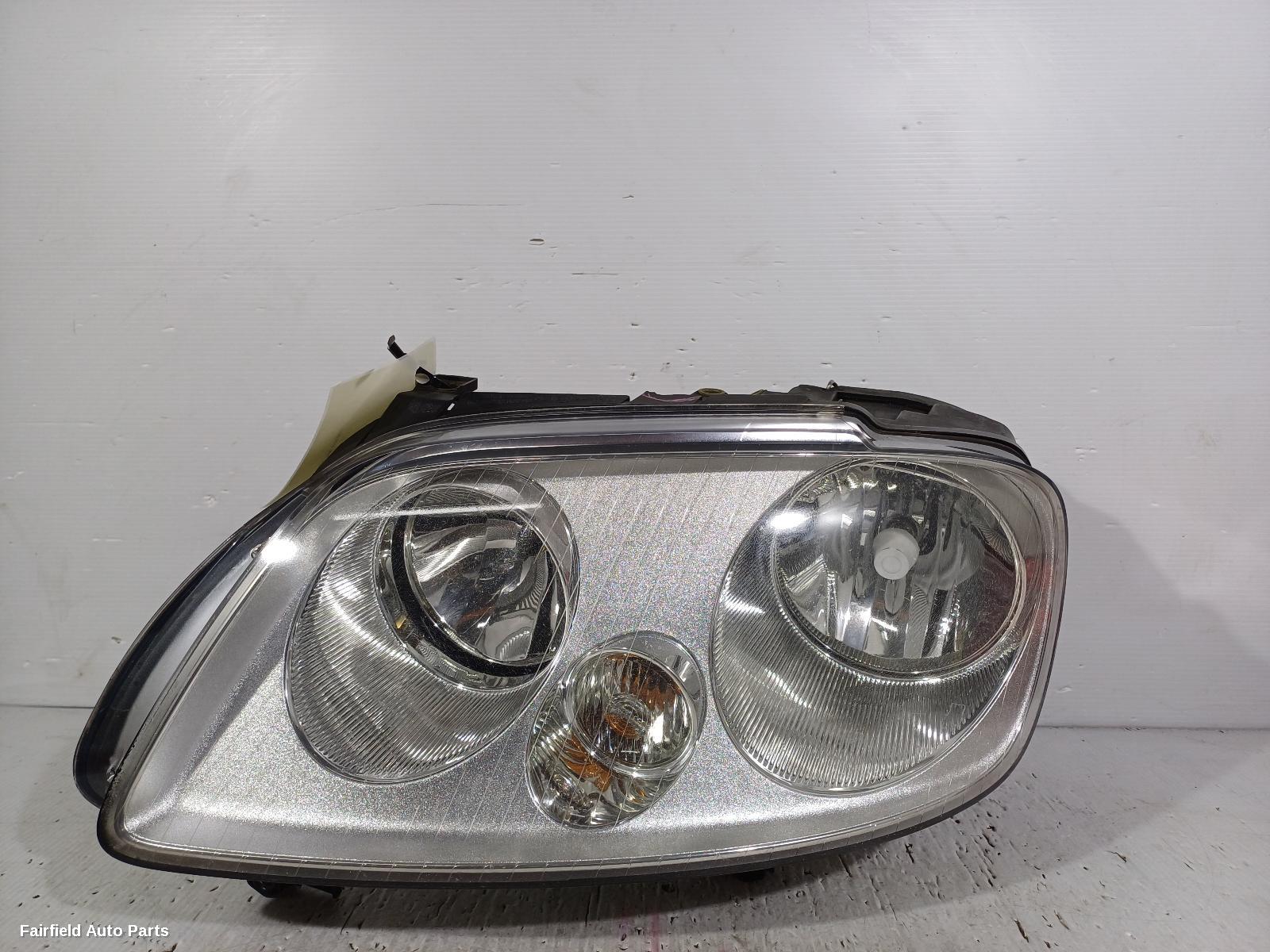 2004-2010 Volkswagen Caddy Left Headlamp