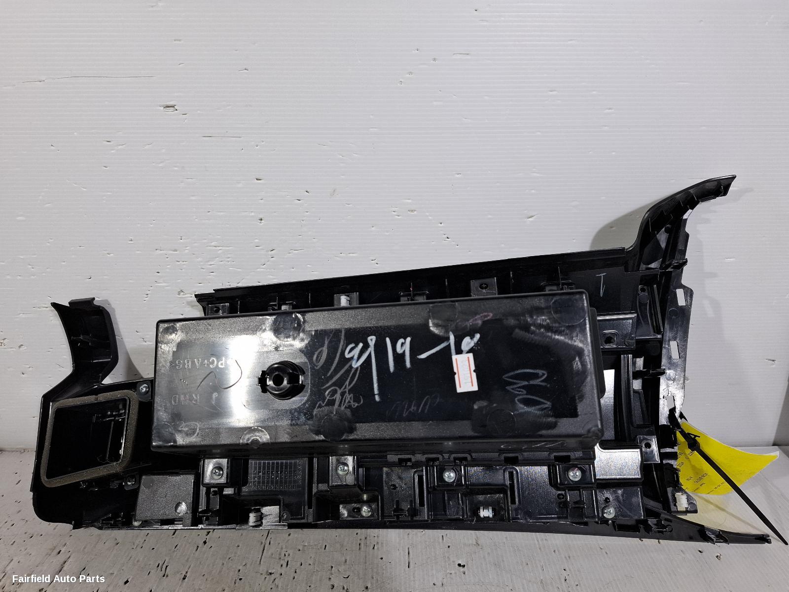 2021-2026 Isuzu Mu-x Glove Box