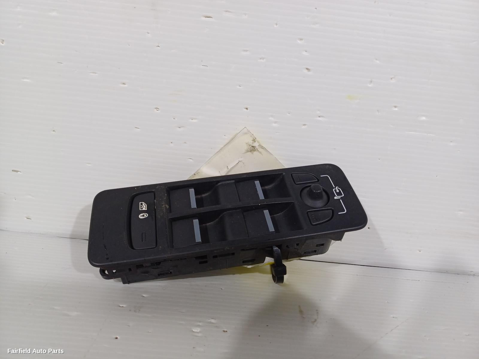 2015-2026 Land Rover Discovery Sport Pwr Dr Wind Switch