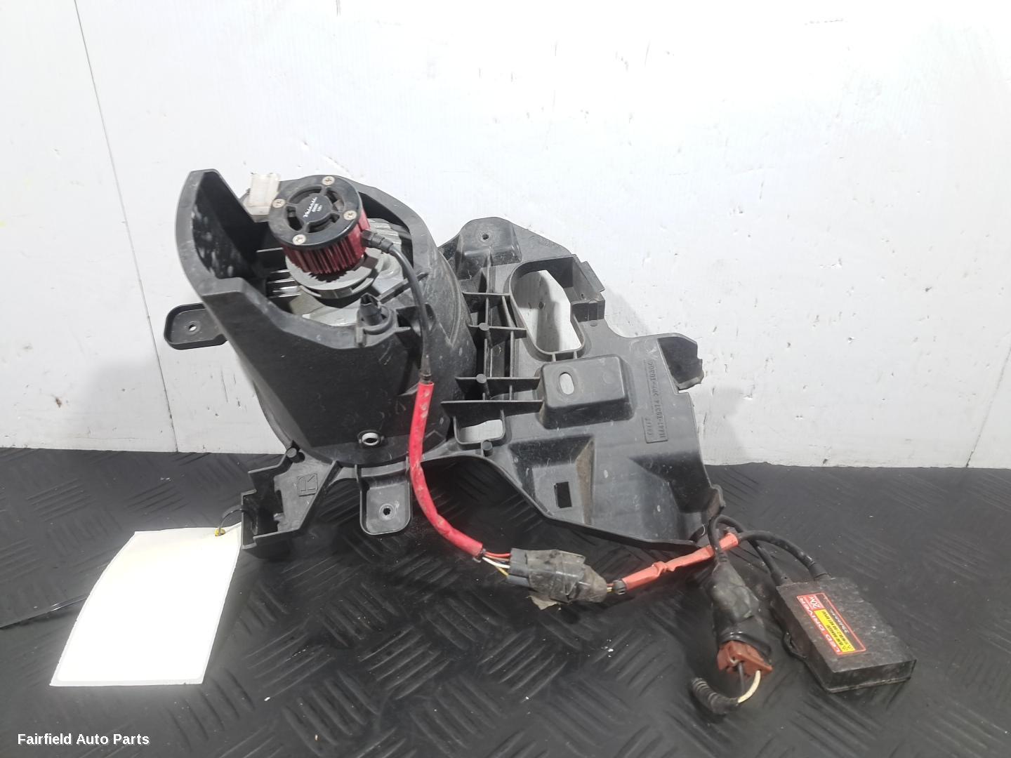 2005-2019 Toyota Estima Right Indicator Fog Side