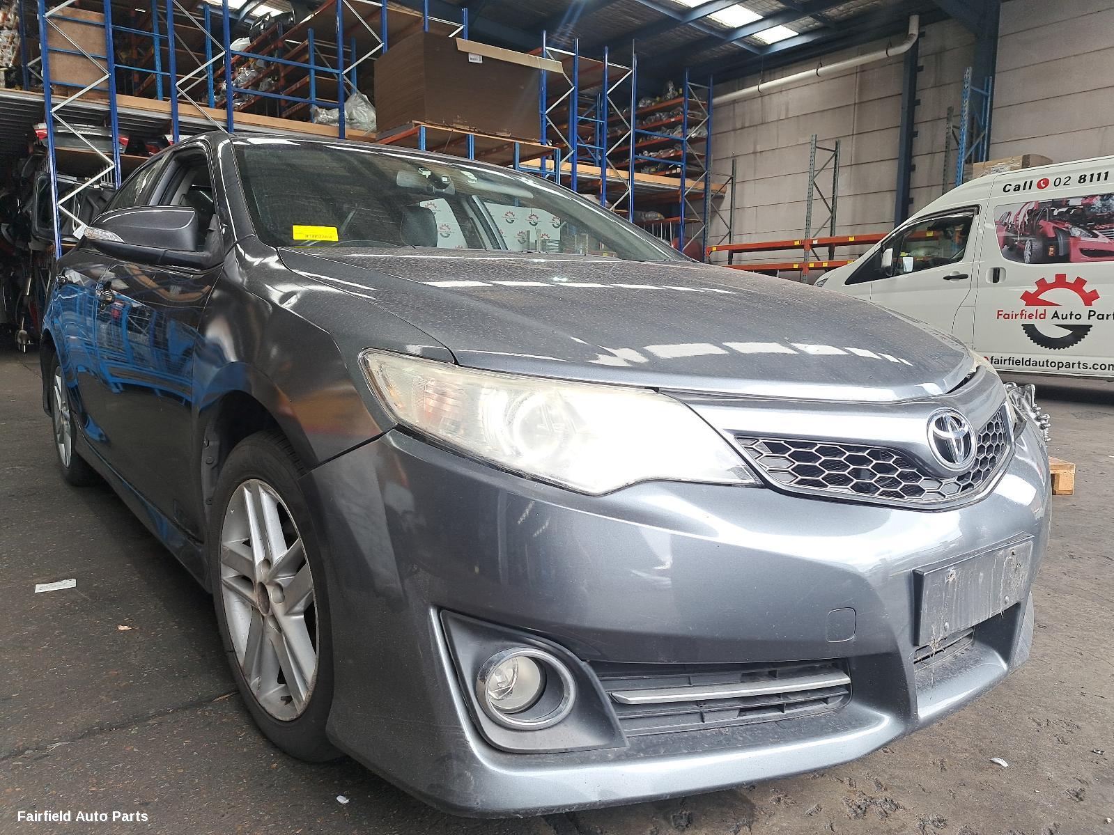 2011-2015 Toyota Camry Left Door Mirror