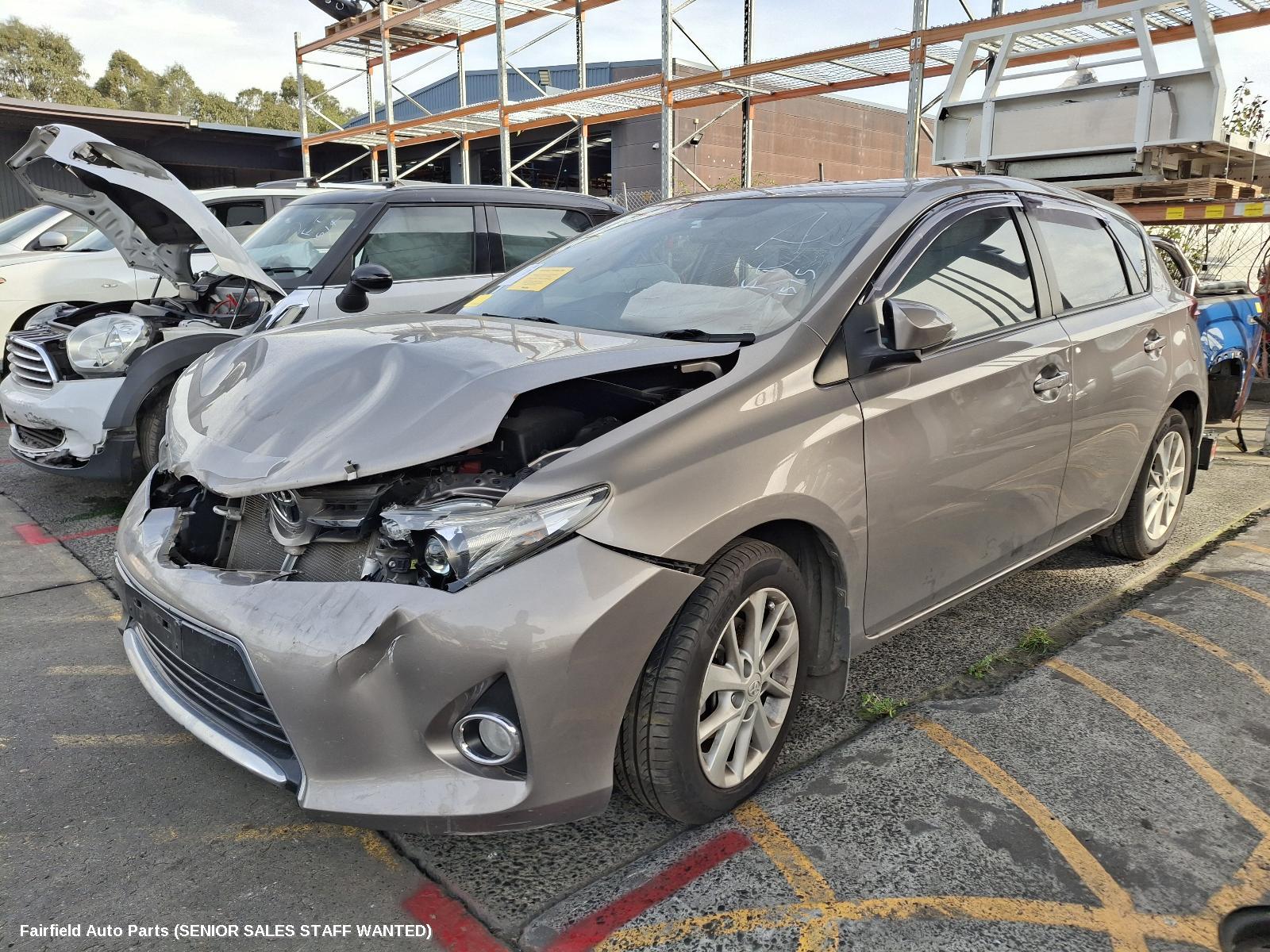 2012-2015 Toyota Corolla Bootlid Tailgate