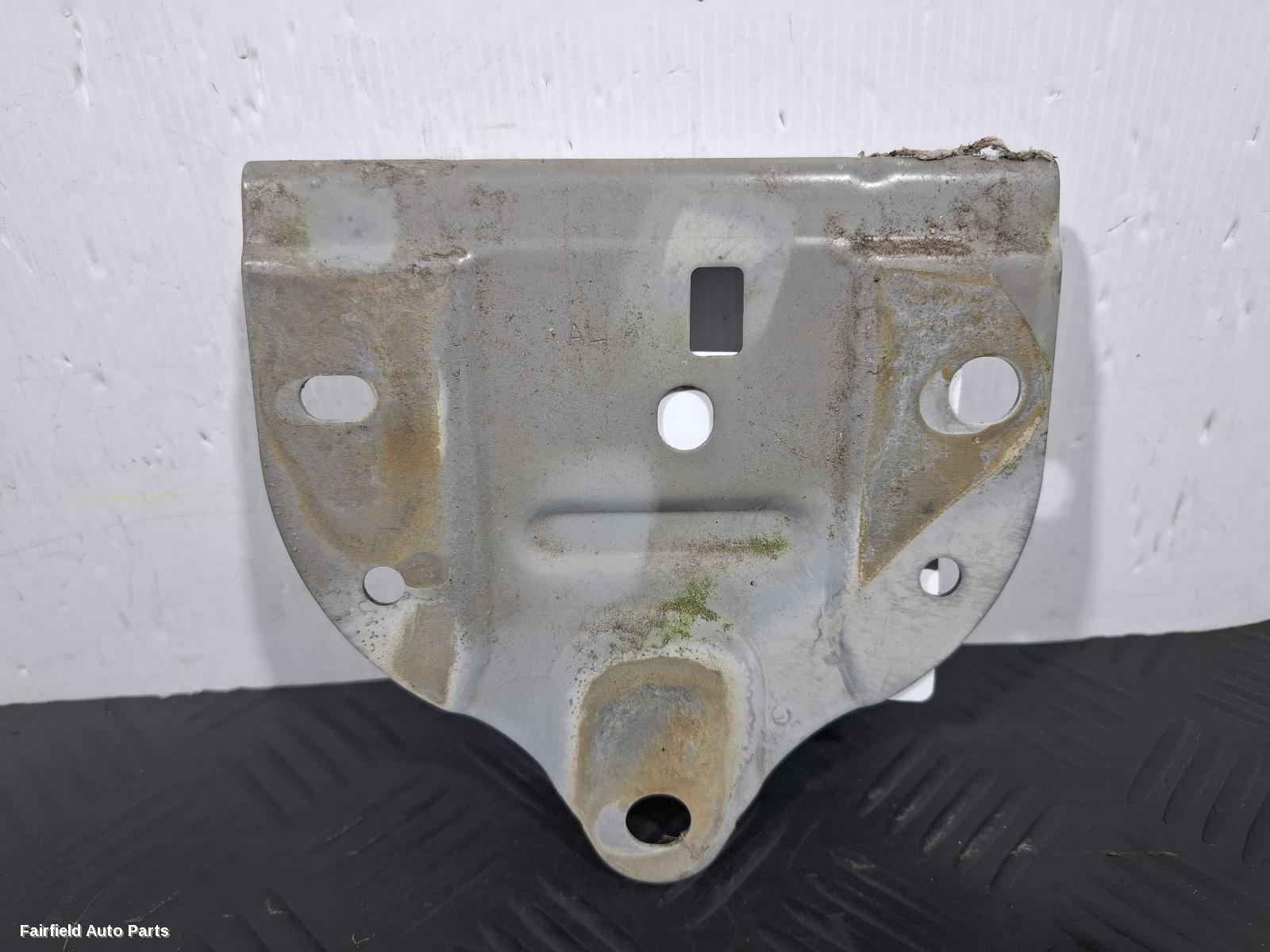 2011-2019 Toyota Yaris R Bar Bracket Reinfo
