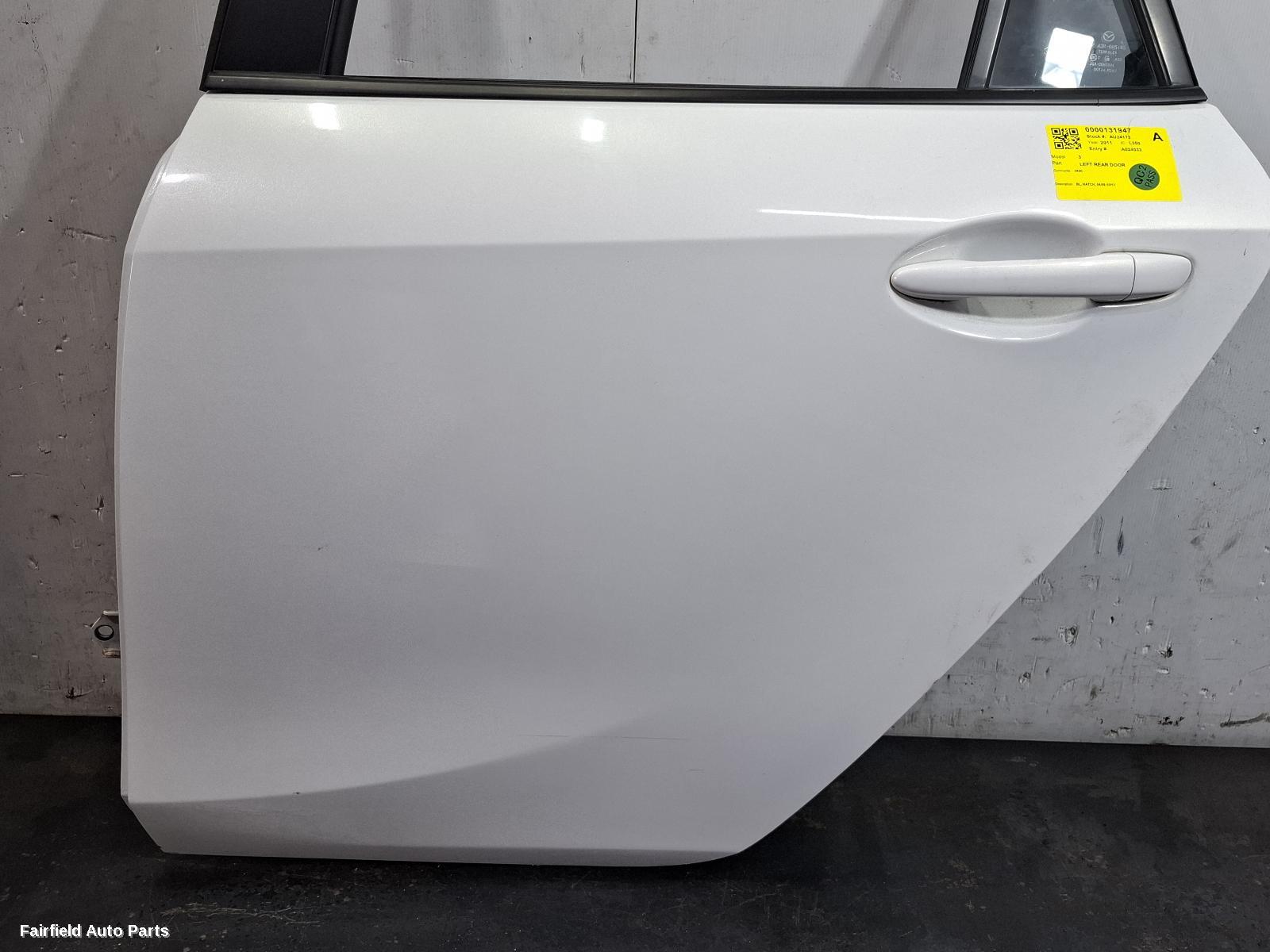 2009-2013 Mazda 3 Left Rear Door Sliding
