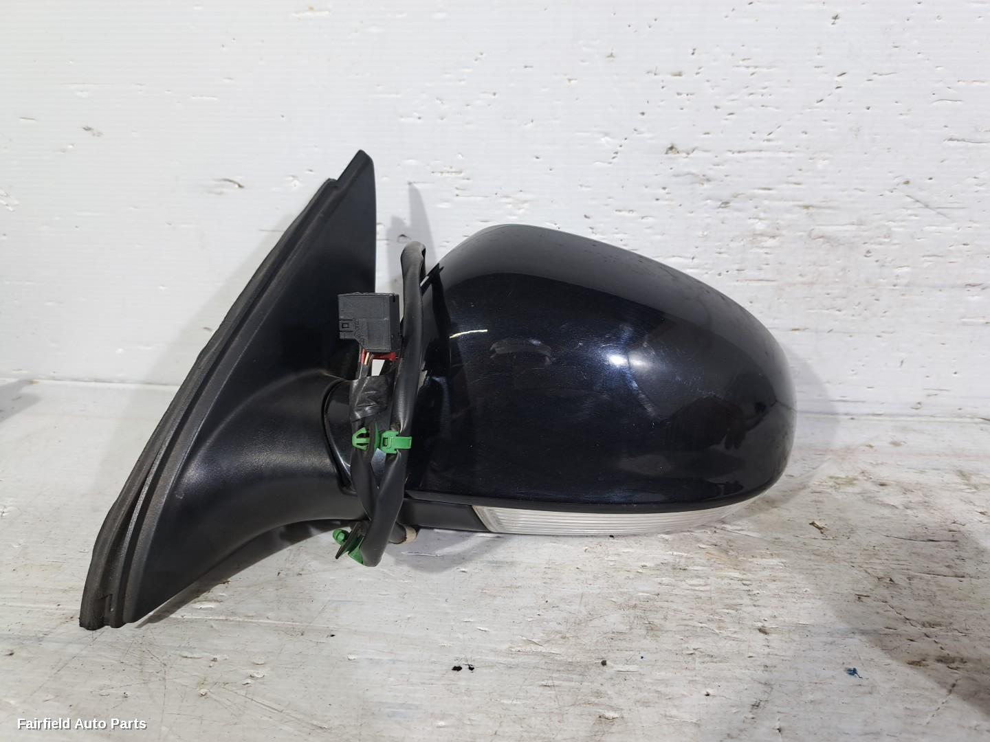 2006-2011 Volkswagen Jetta Left Door Mirror