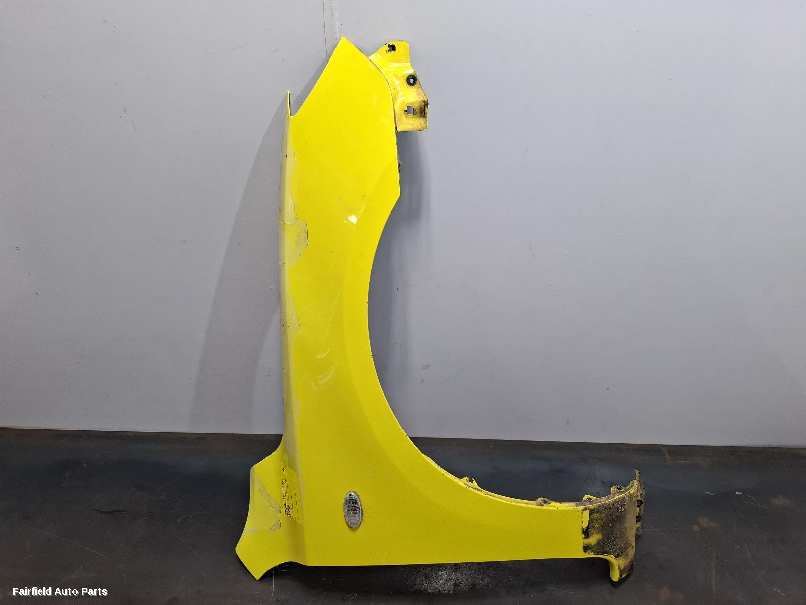 2003-2009 Mazda 3 Right Guard
