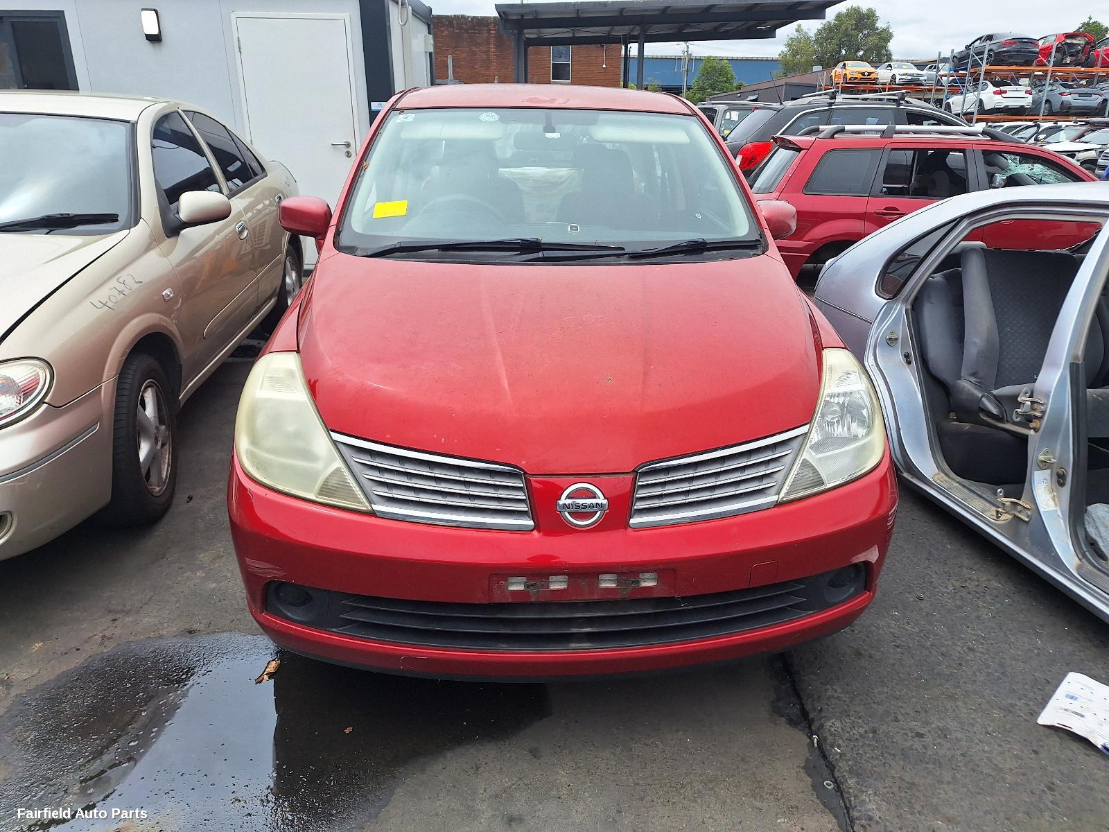 2004-2010 Nissan Tiida Grille