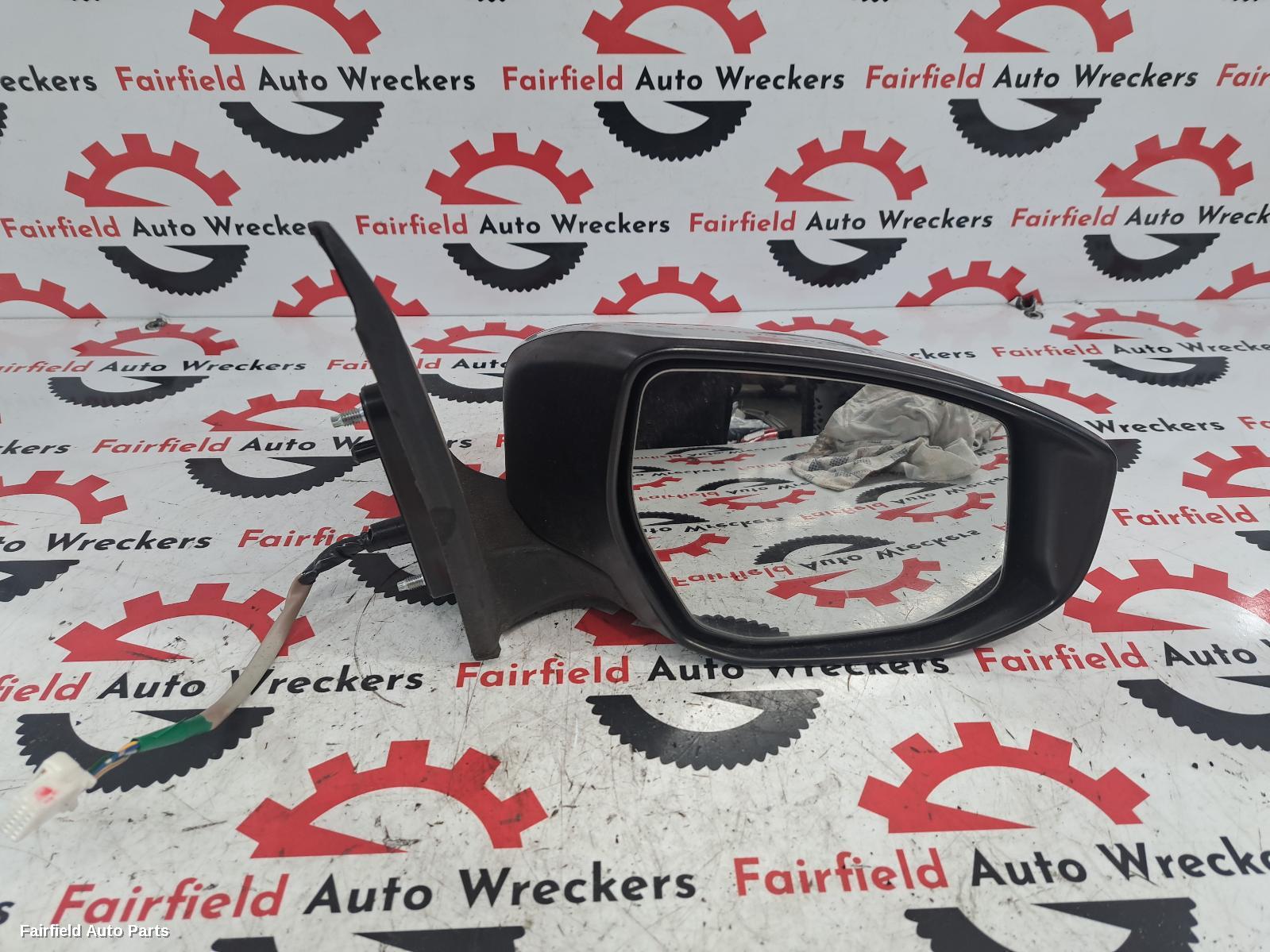 2012-2017 Nissan Pulsar Right Door Mirror