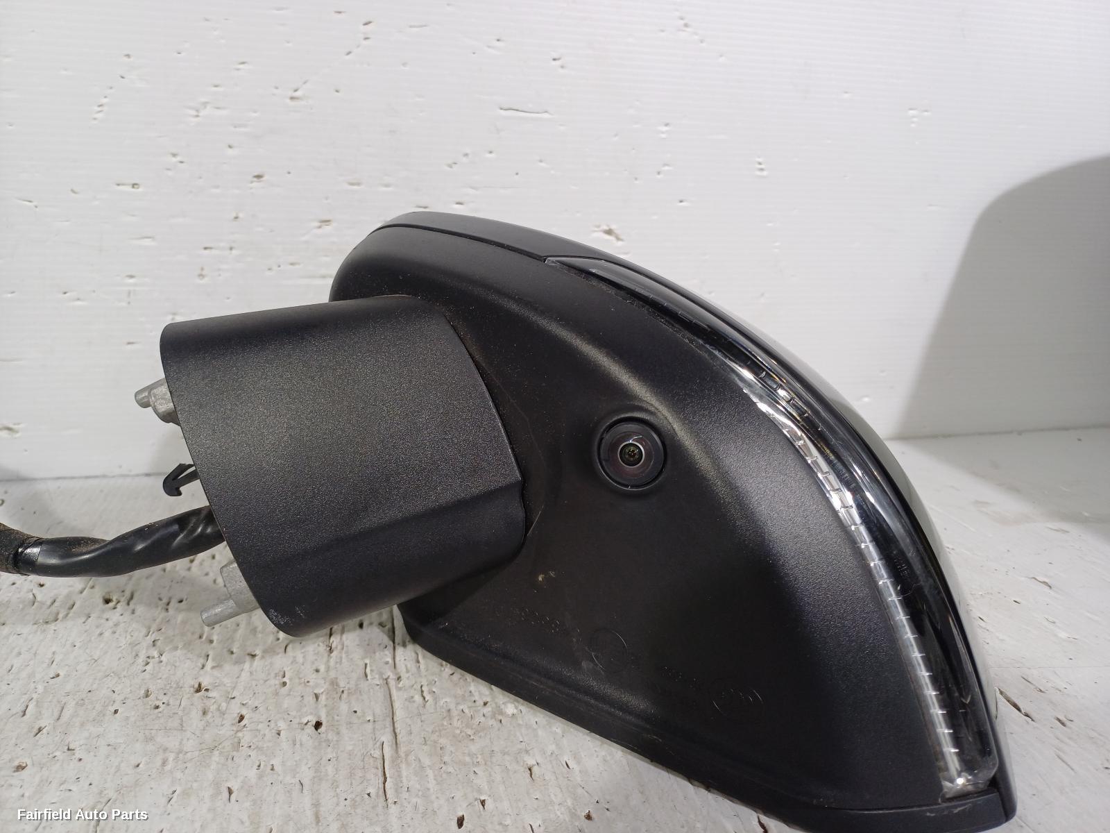 2018-2022 Volvo Xc40 Left Door Mirror