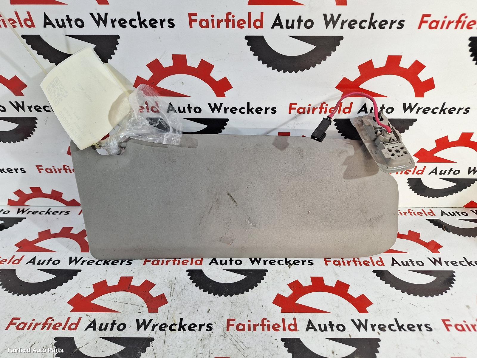 2007-2013 Volvo C30 Sunvisor