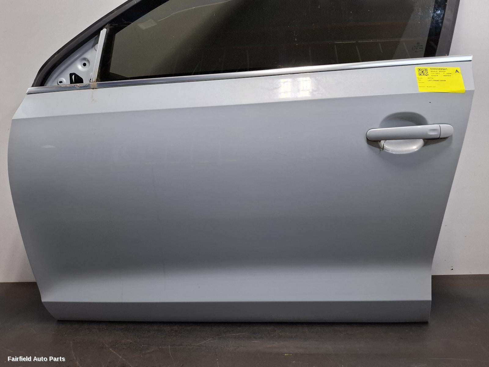 2011-2017 Volkswagen Jetta Left Front Door
