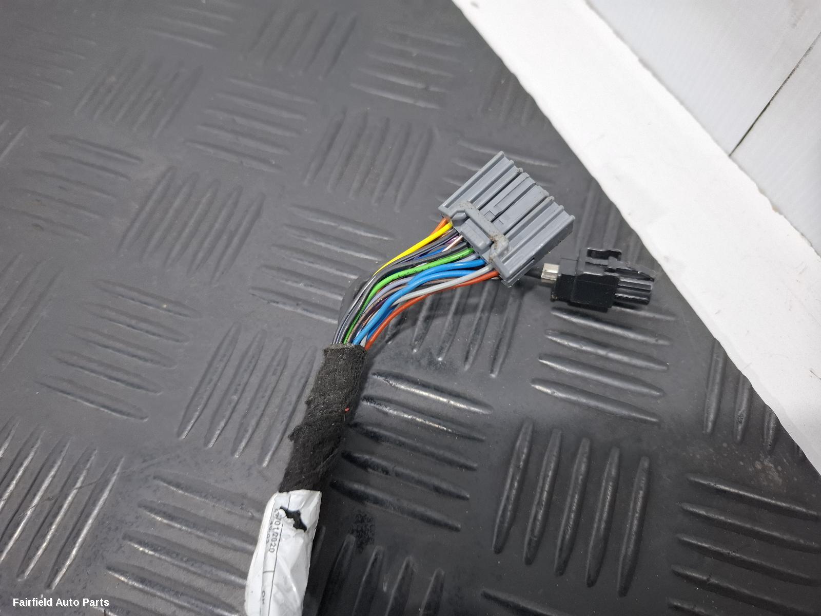 2015-2024 Volvo Xc90 Right Door Mirror