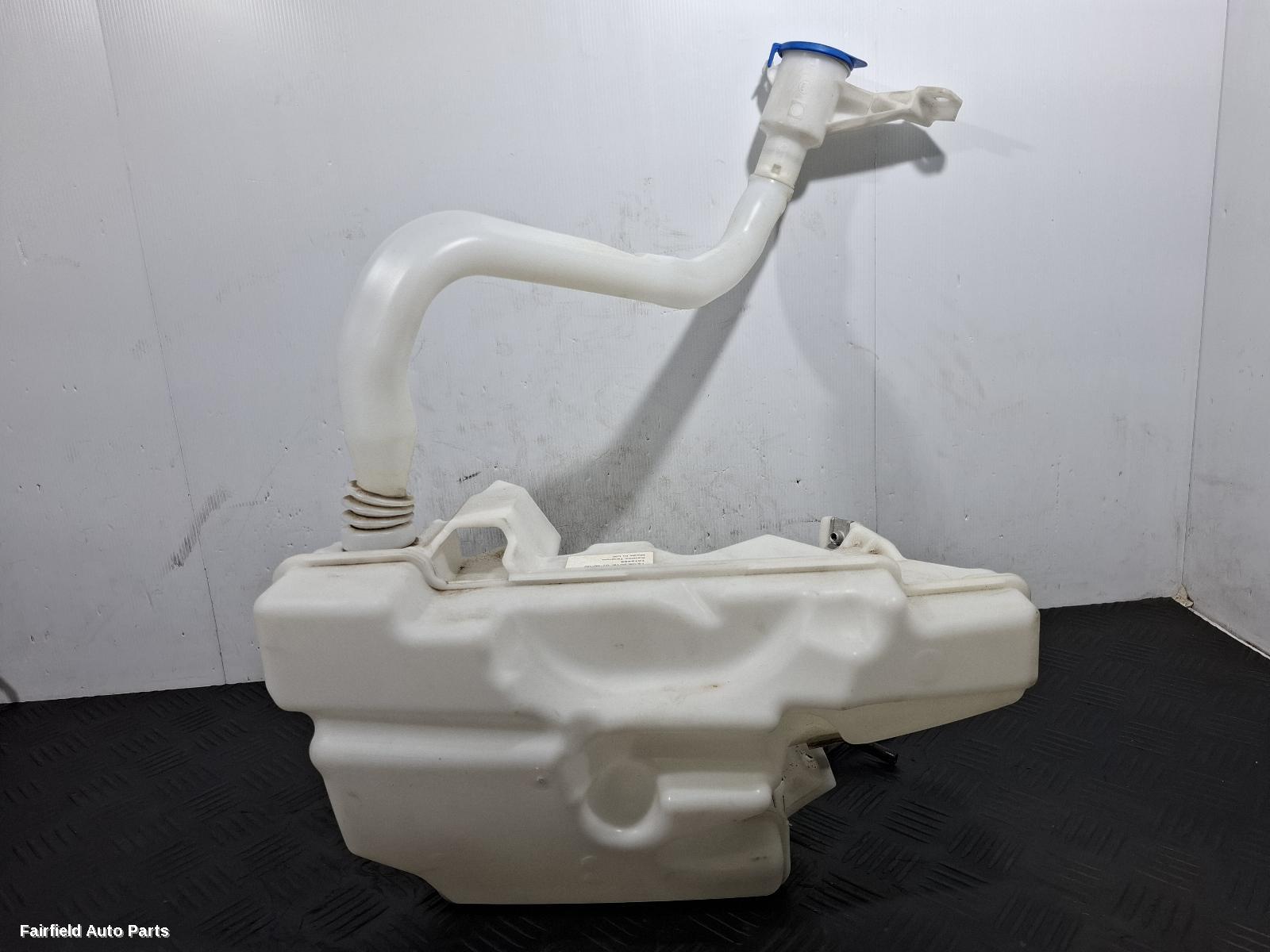 2015-2019 Land Rover Discovery Sport Washer Bottle