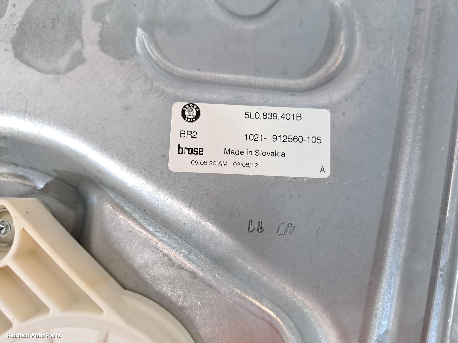 2011-2017 Skoda Yeti Left Rear Wnd Reg Motor