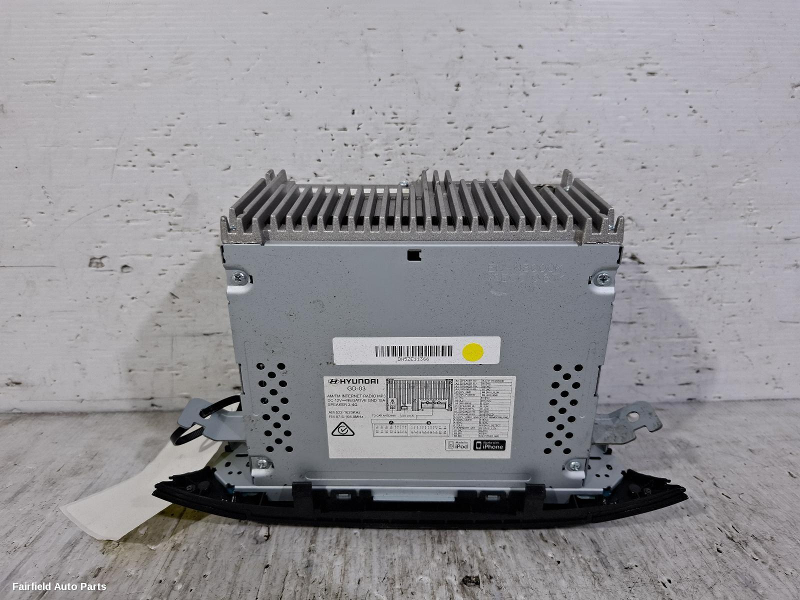 2012-2017 Hyundai I30 Radio Cd Dvd Sat Tv
