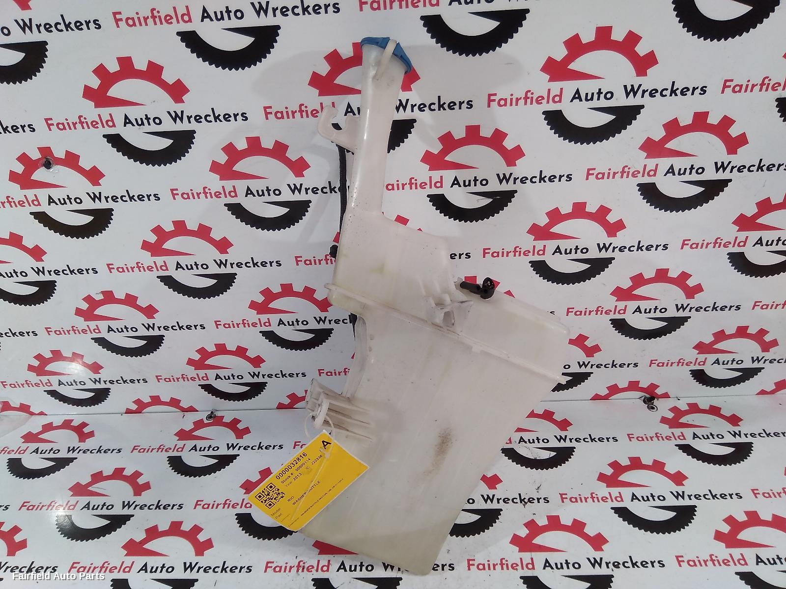 2011-2014 Kia Rio Washer Bottle