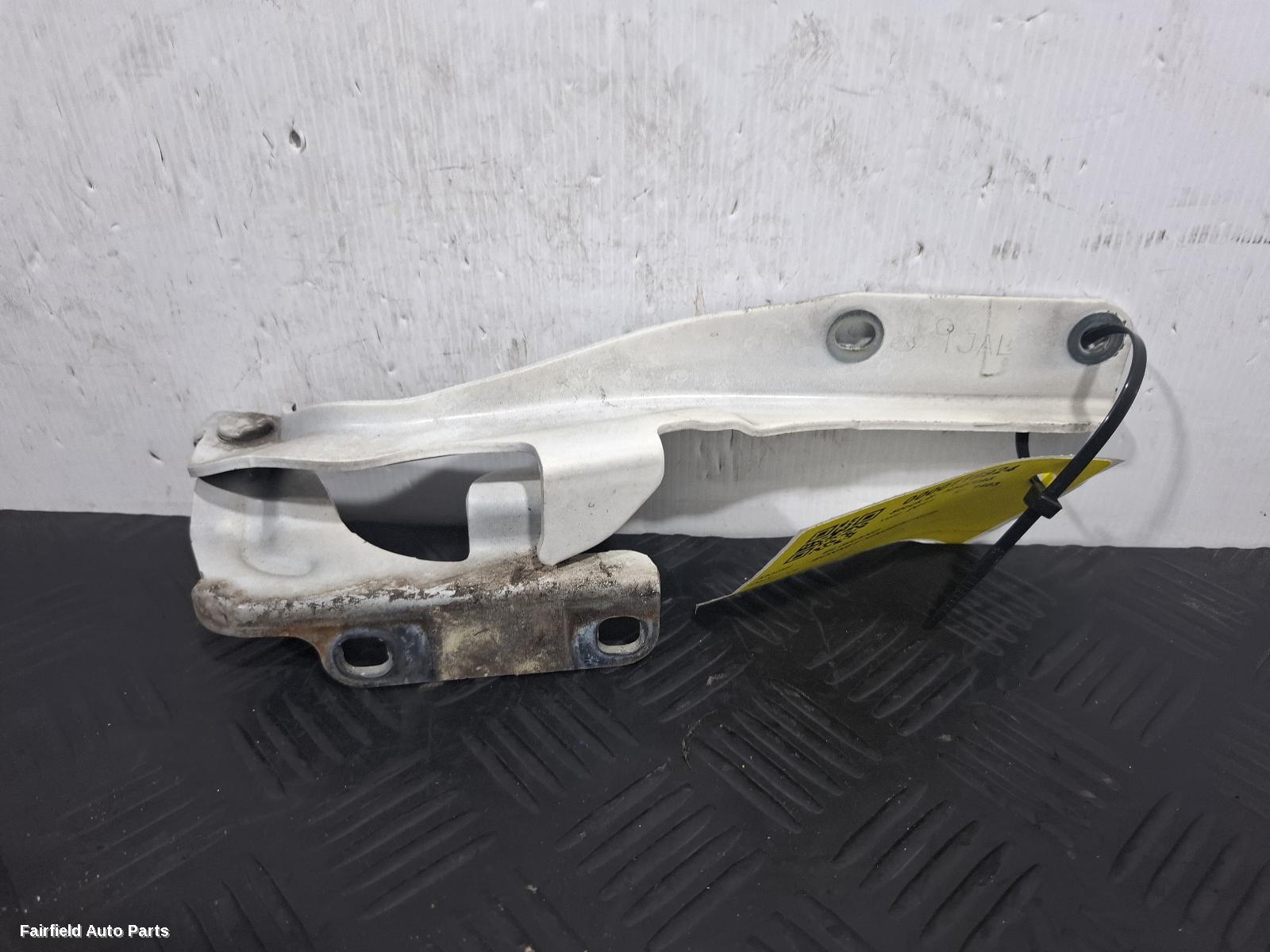 2010-2025 Nissan Elgrand Bonnet Hinge Strut