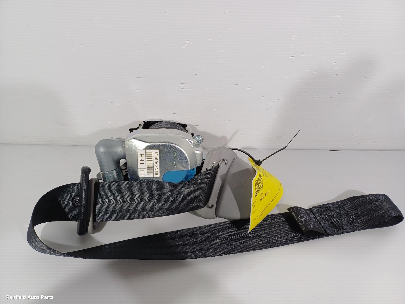 2011-2016 Kia Rio Seatbelt Stalk