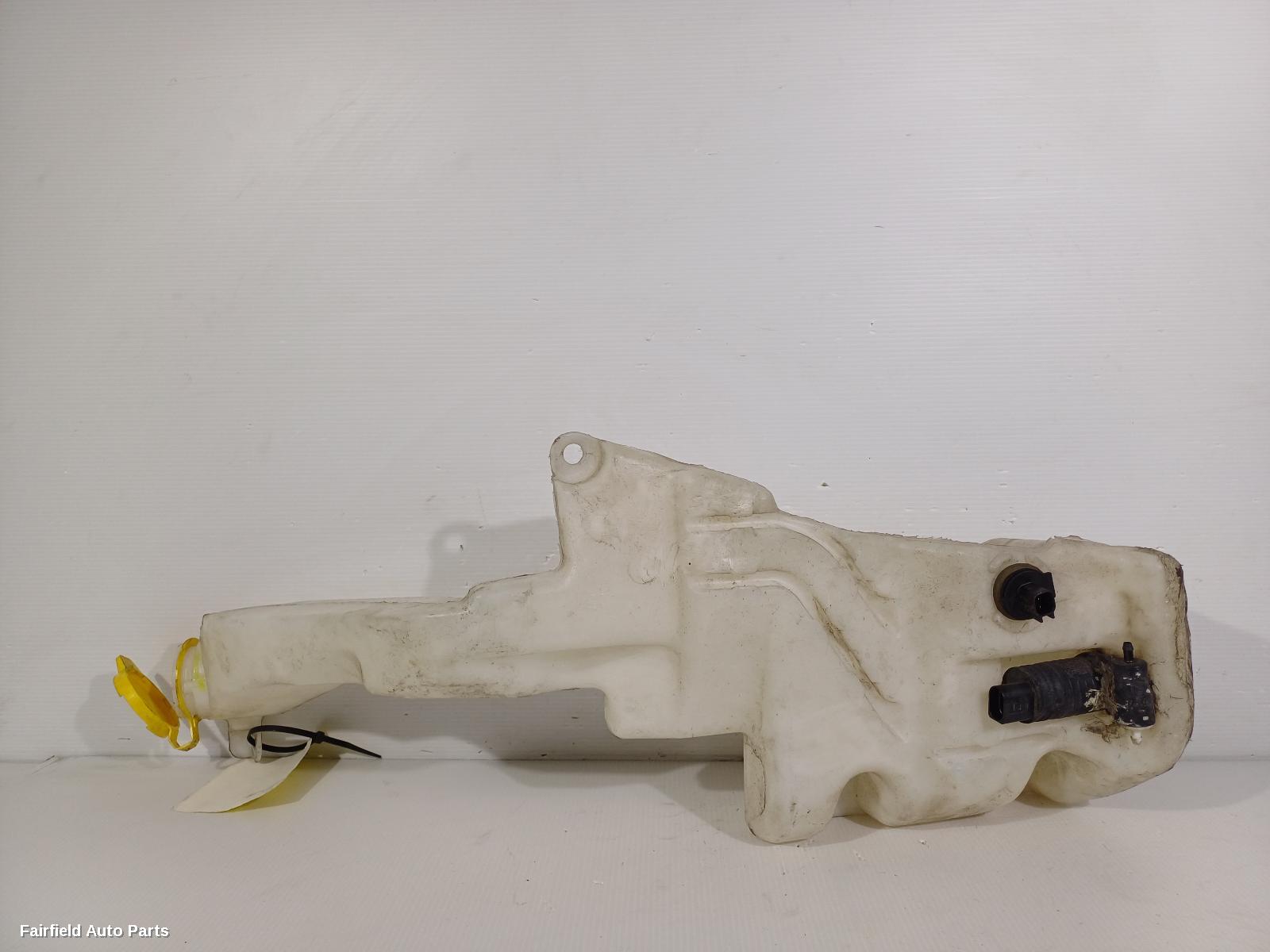 2014-2018 Jeep Cherokee Washer Bottle