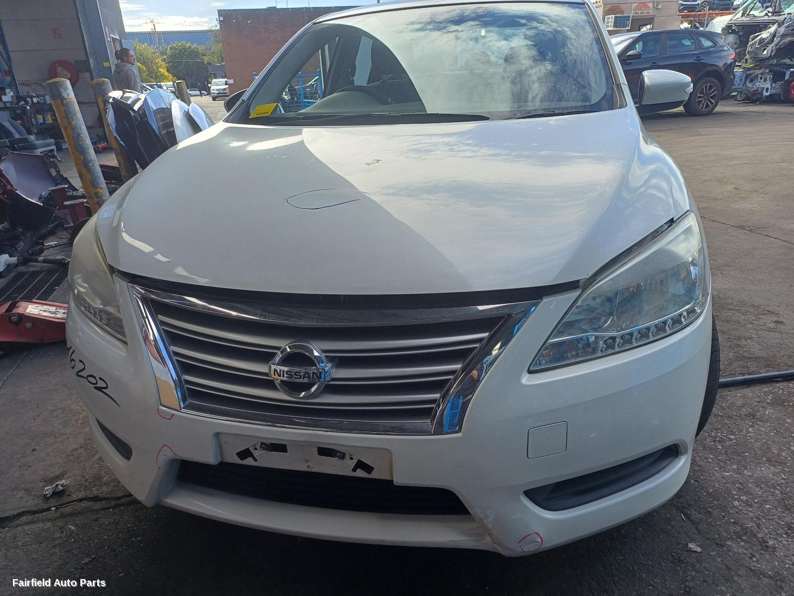 2012-2017 Nissan Pulsar Bootlid Tailgate