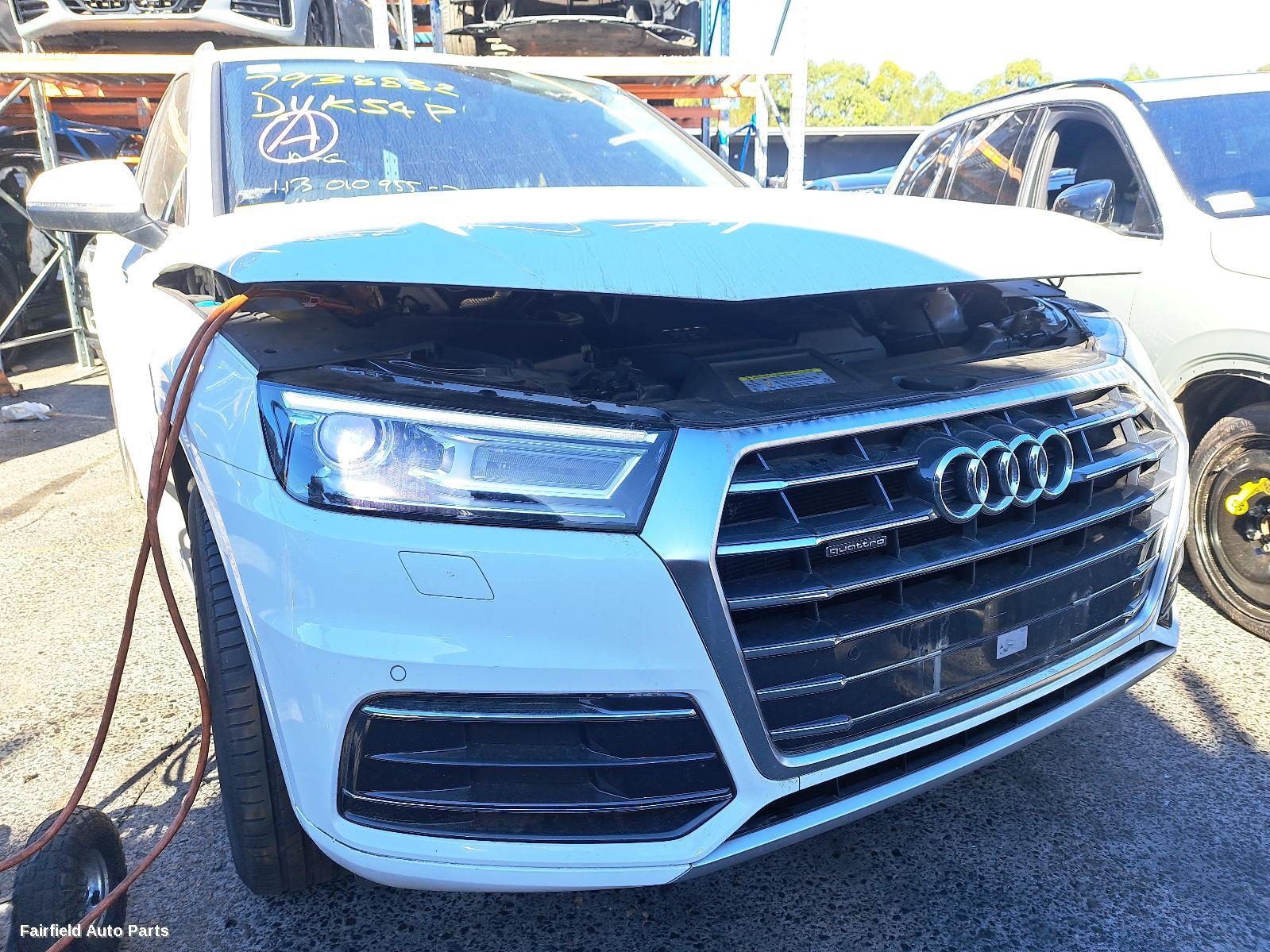 2017-2020 Audi Q5 Right Rear Door Sliding