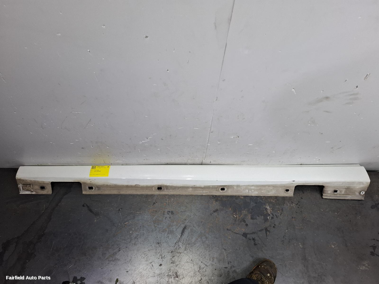 2013-2019 Mercedes Cla Class Side Step Skirt