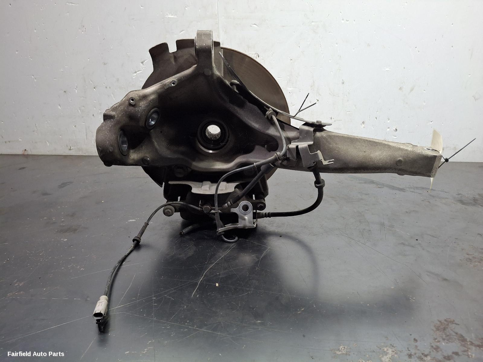 2016-2026 Land Rover Discovery Right Front Hub Assembly