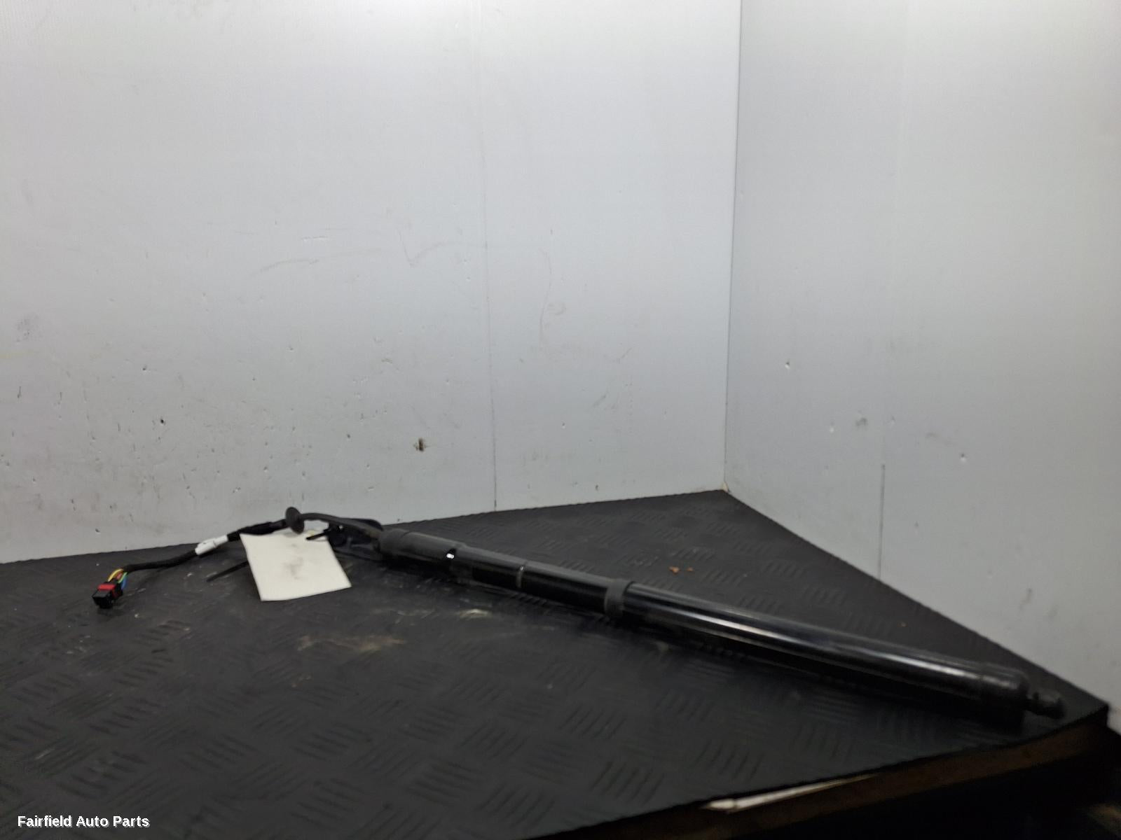 2014-2020 Kia Carnival/grand Carnival Hatch Strut