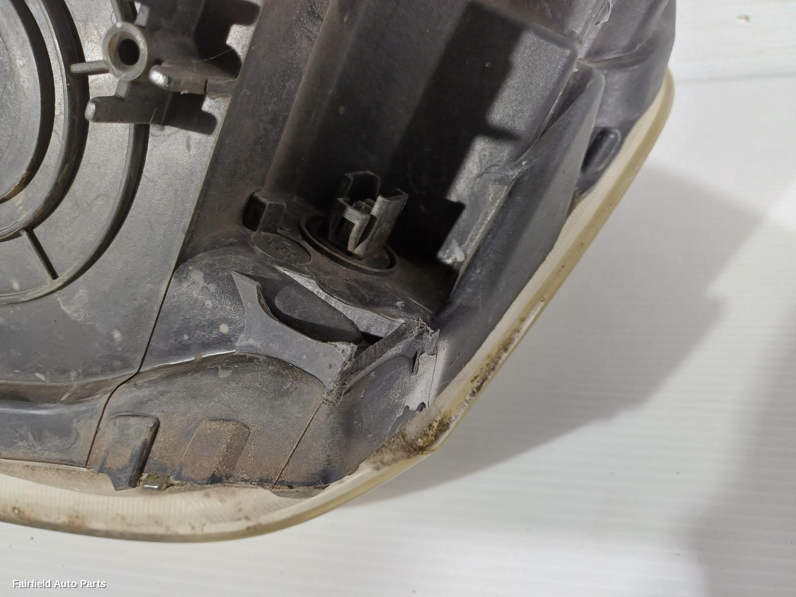 2005-2018 Suzuki Vitara Right Headlamp