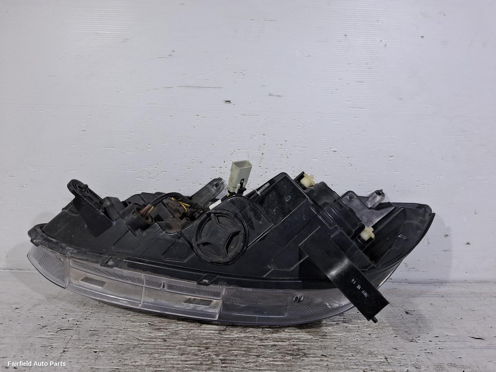 2016-2020 Holden Trax Right Headlamp