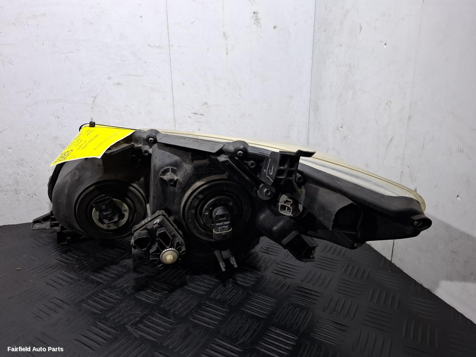 2007-2010 Toyota Corolla Right Headlamp