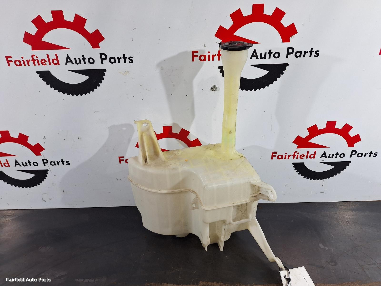 2012-2017 Toyota Aurion Washer Bottle