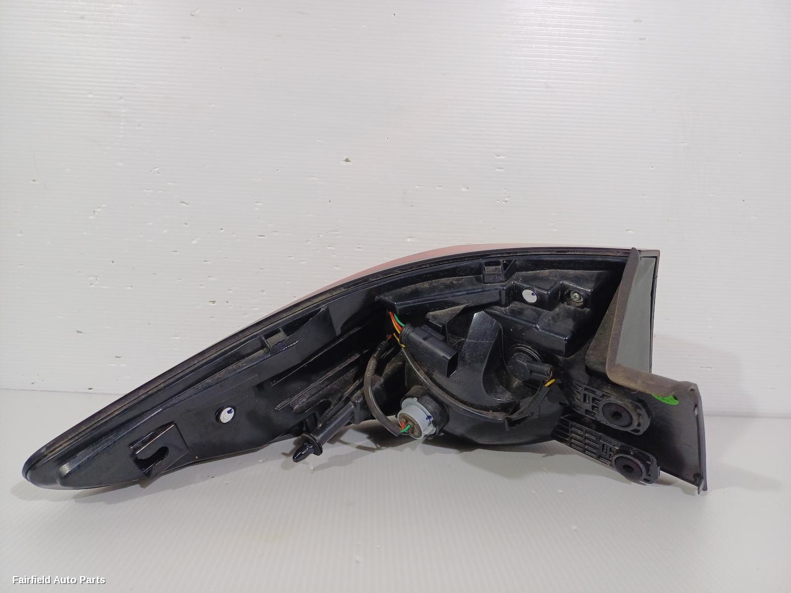 2017-2024 Mg Zs Right Taillight