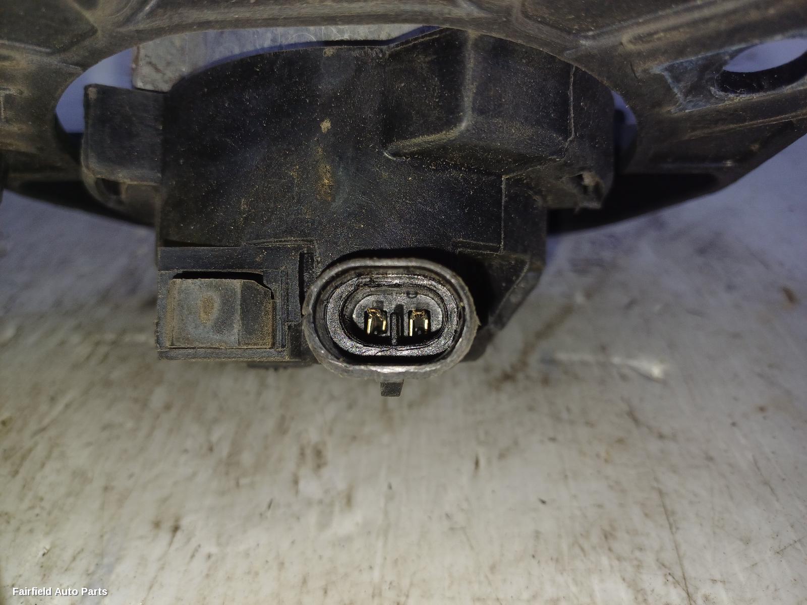 2011-2016 Alfa Romeo Giulietta Left Indicator Fog Side