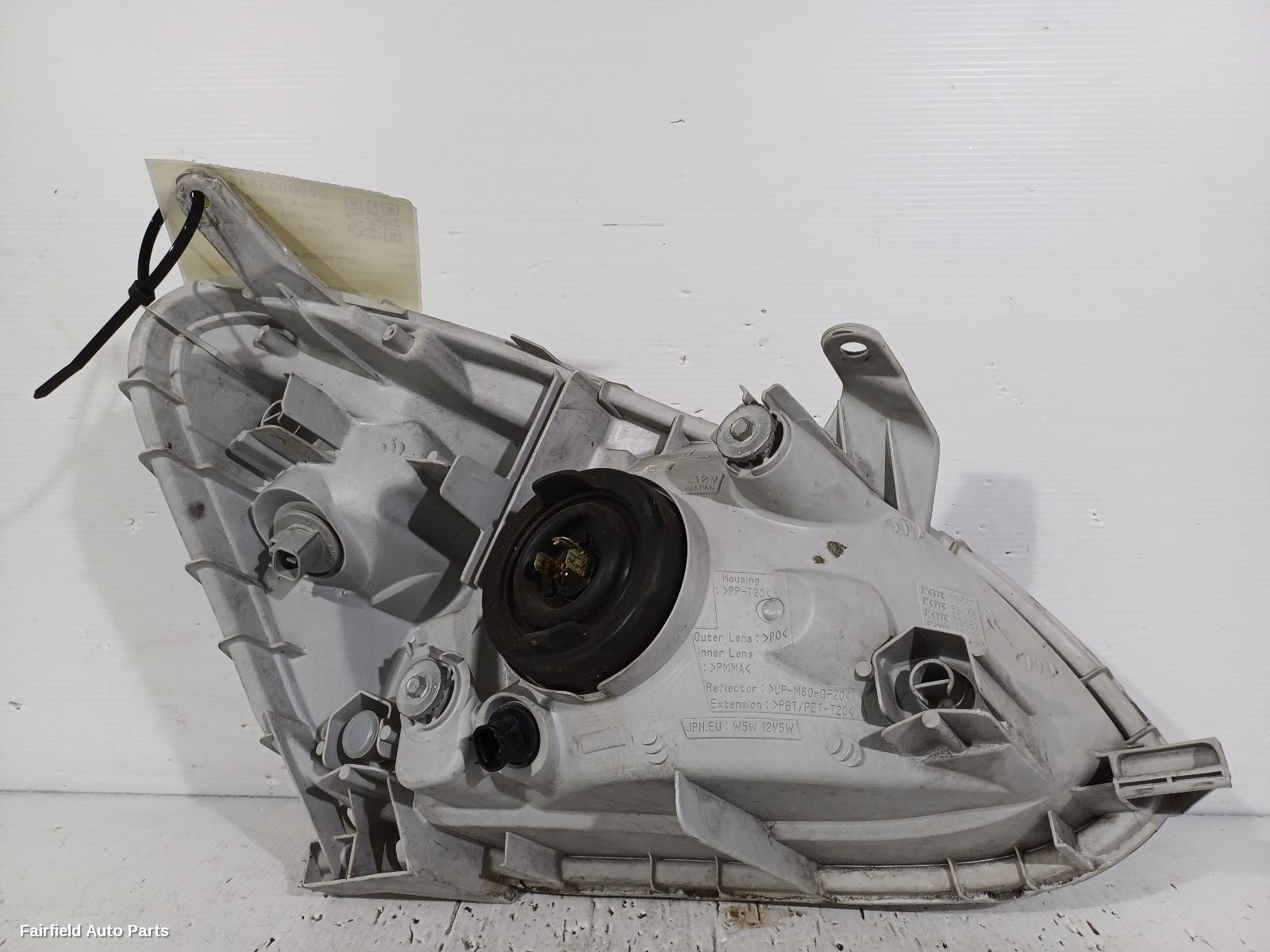 2002-2005 Toyota Echo Left Headlamp