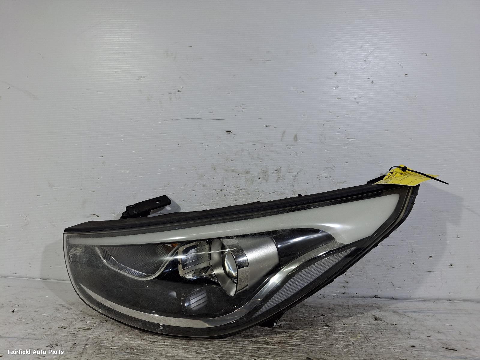 2013-2016 Hyundai Ix35 Left Headlamp