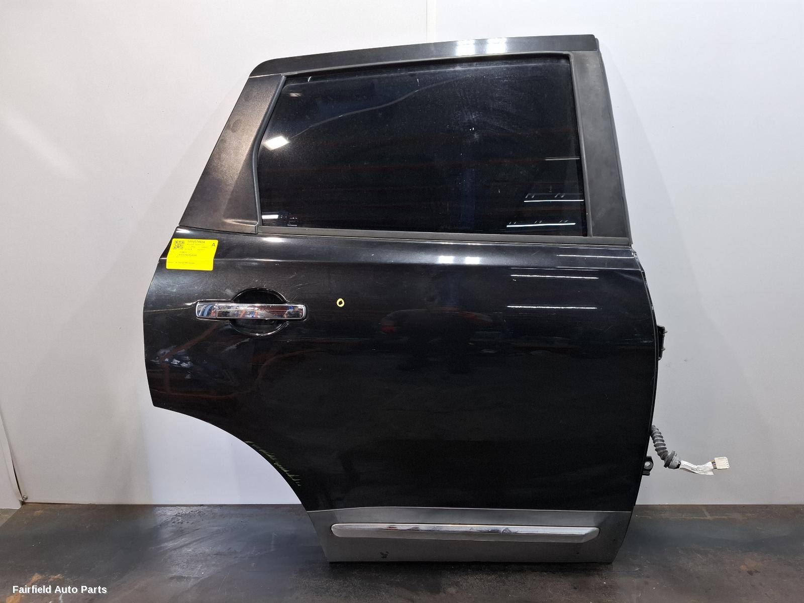 2010-2014 Nissan Dualis Right Rear Door Sliding