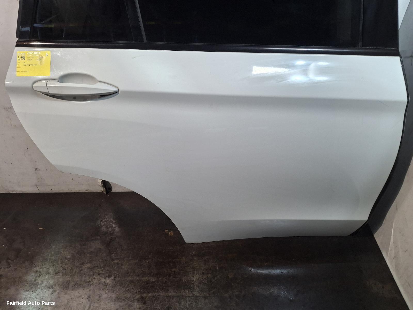 2013-2018 Bmw X5 Right Rear Door Sliding