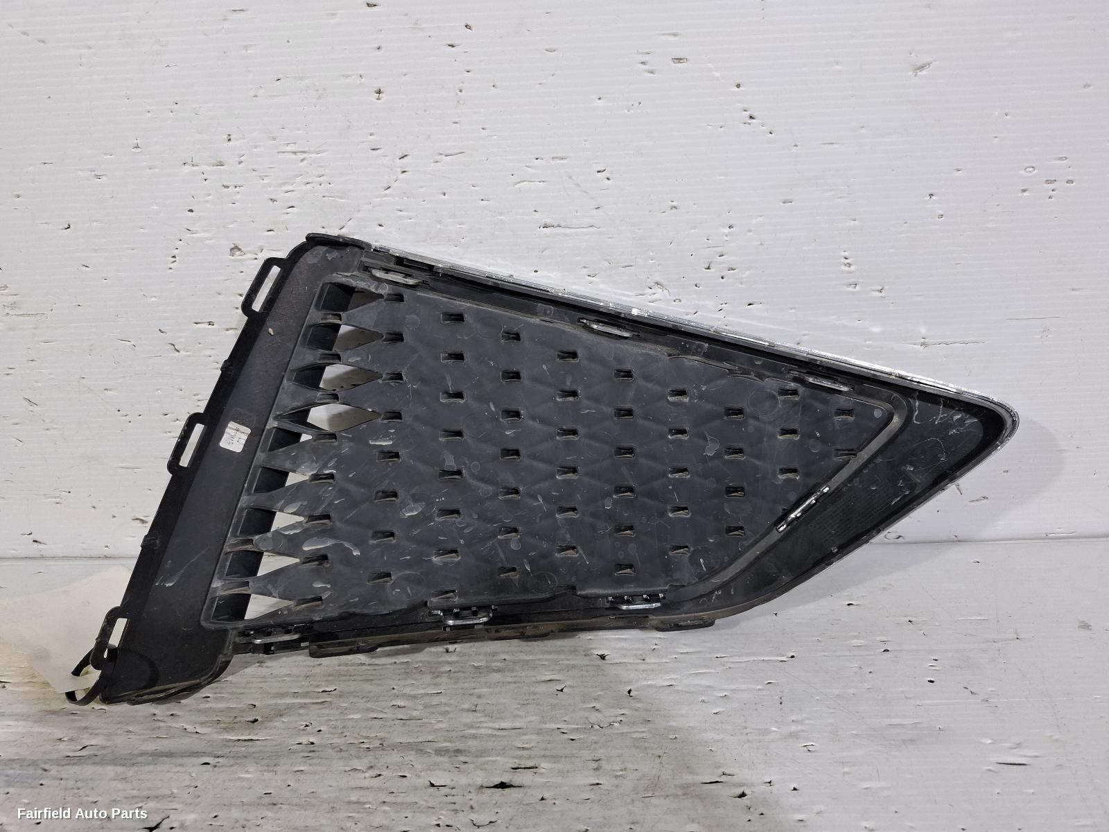 2018-2024 Mg Mg3 Grille