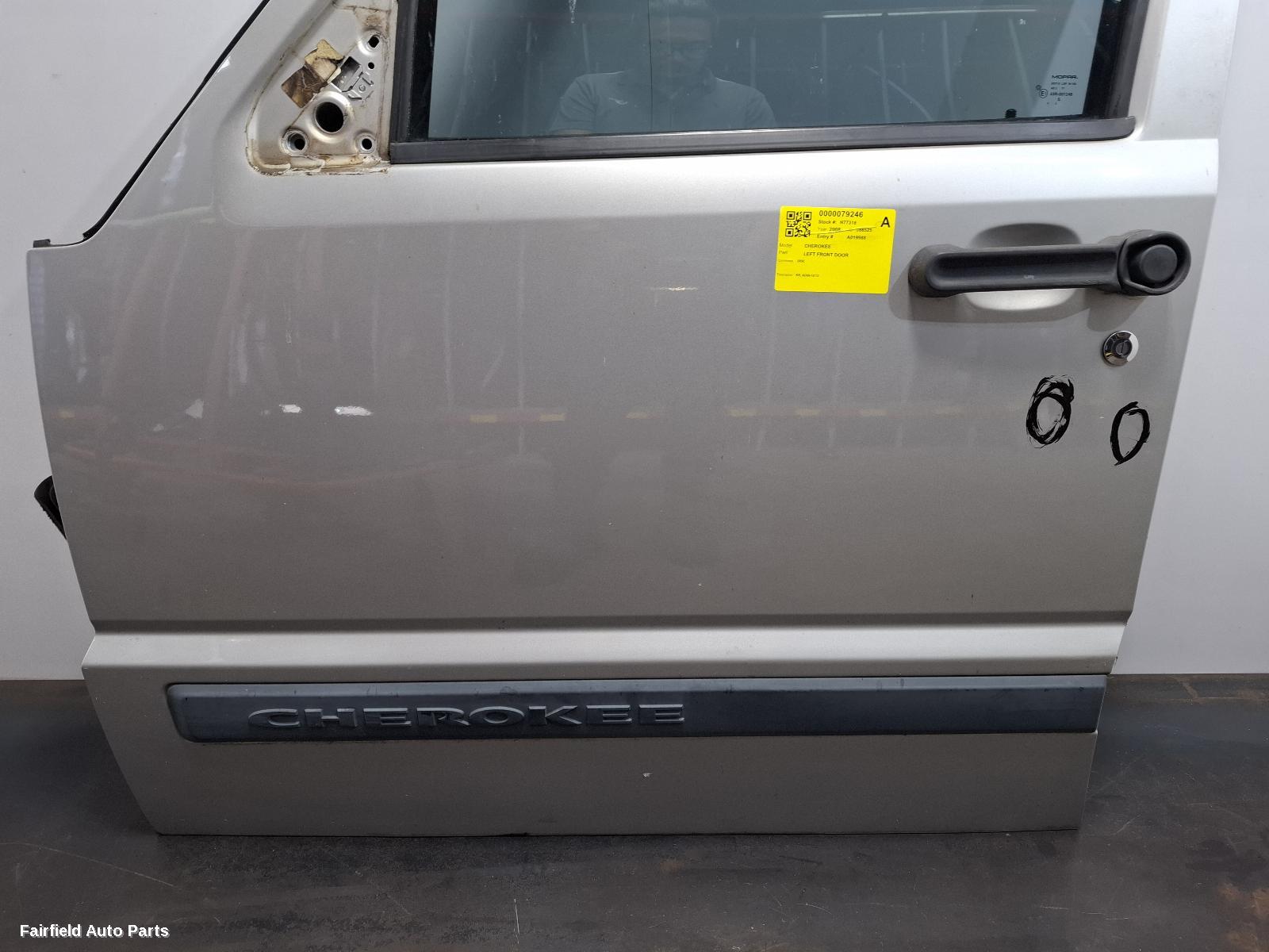 2008-2012 Jeep Cherokee Left Front Door