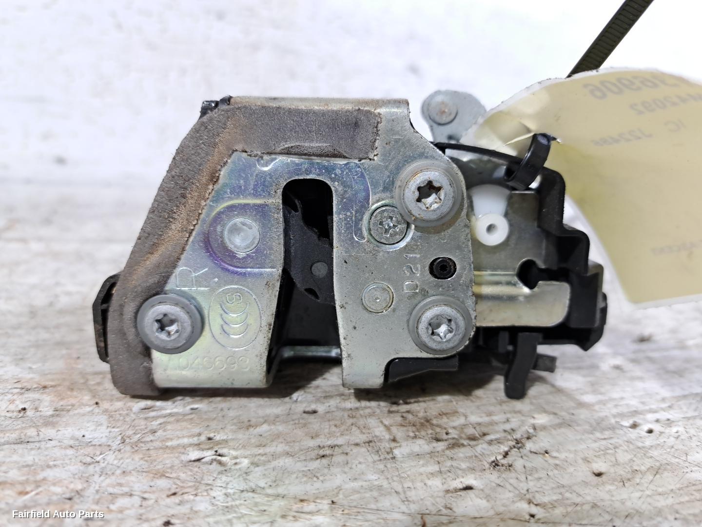 2012-2018 Toyota Corolla Door Boot Gate Lock