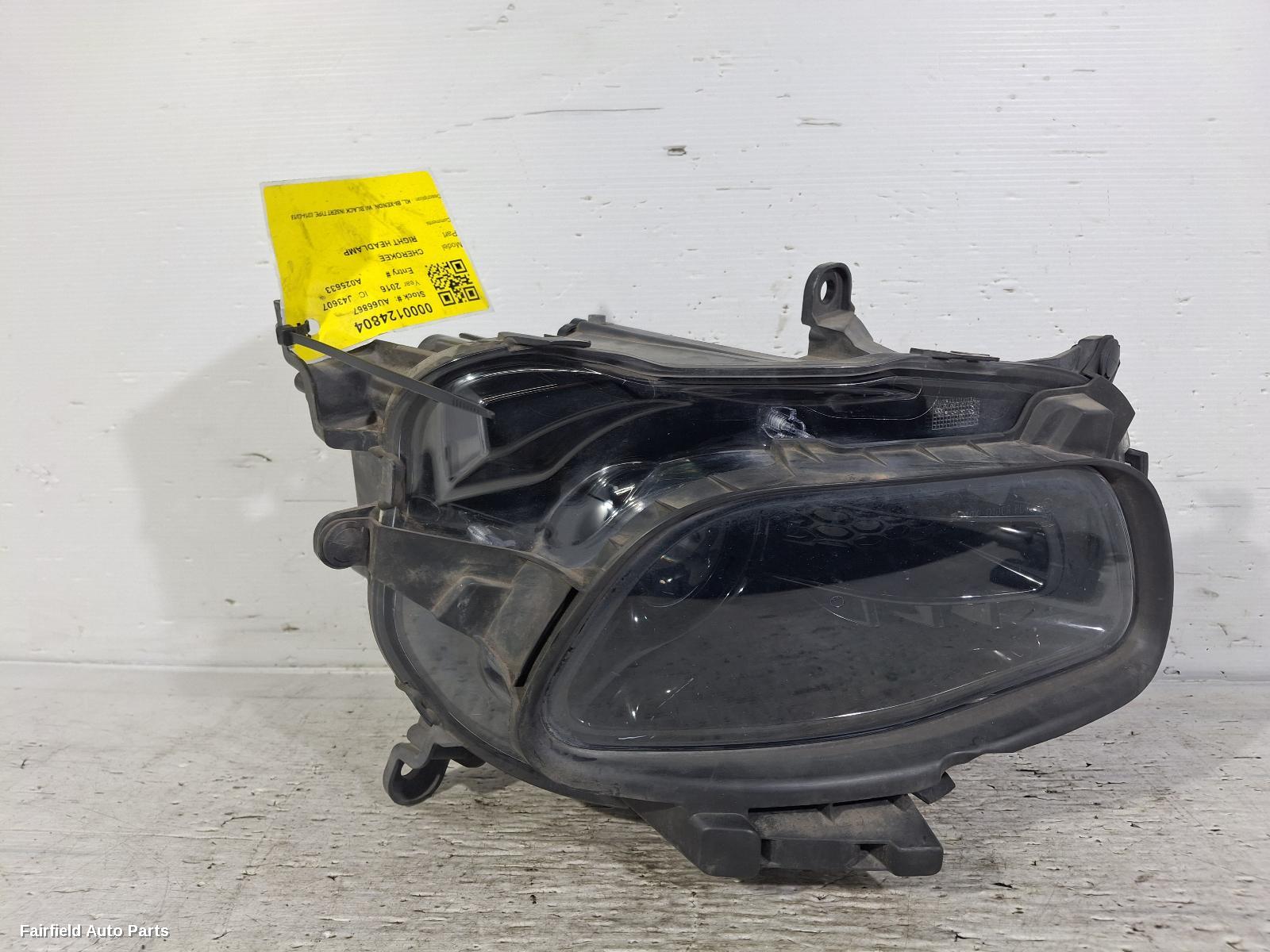 2014-2018 Jeep Cherokee Right Headlamp
